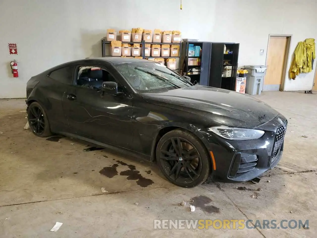 4 Photograph of a damaged car WBA13AR02MCH23714 BMW M4 2021