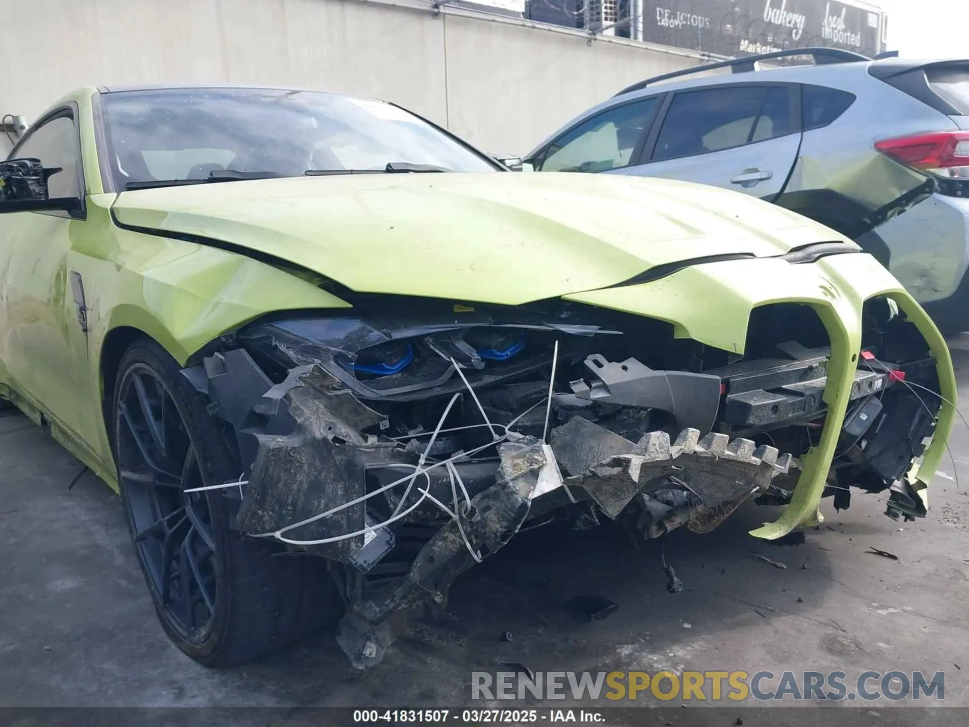 6 Photograph of a damaged car WBS33AZ00MCH53976 BMW M4 2021