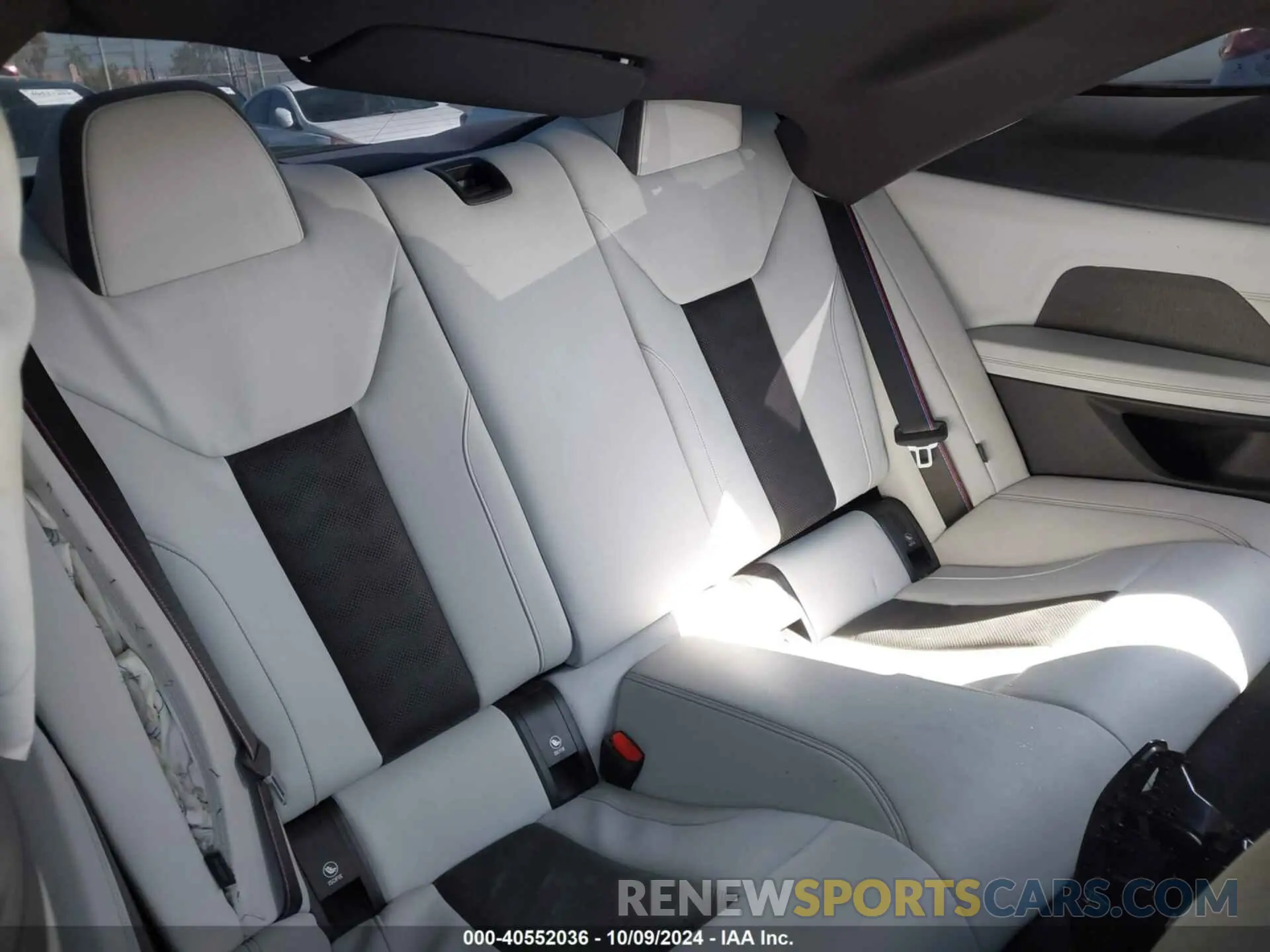 8 Фотография поврежденного автомобиля WBS33AZ06MCG47399 BMW M4 2021