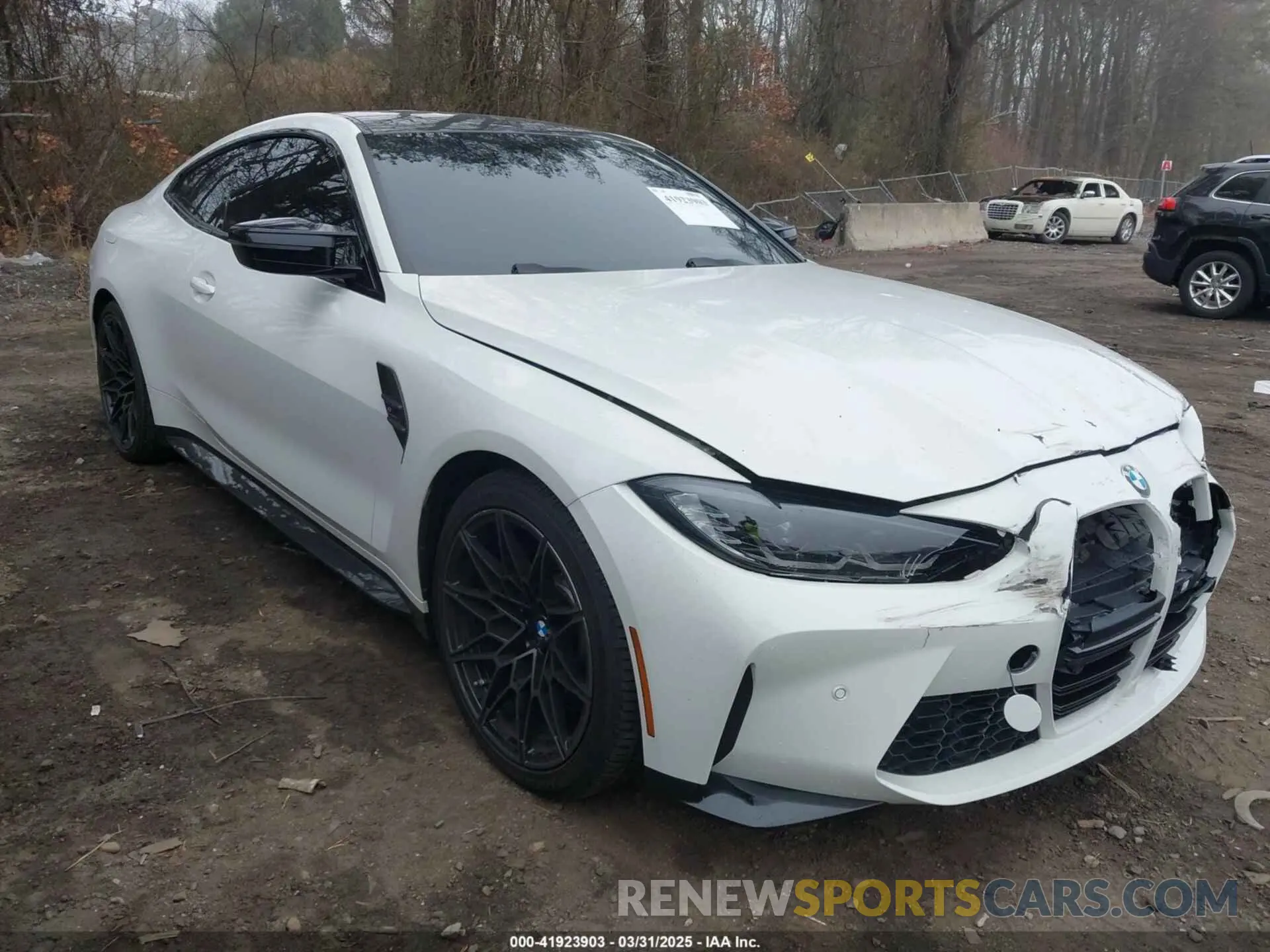 1 Фотография поврежденного автомобиля WBS33AZ01NCK14992 BMW M4 2022