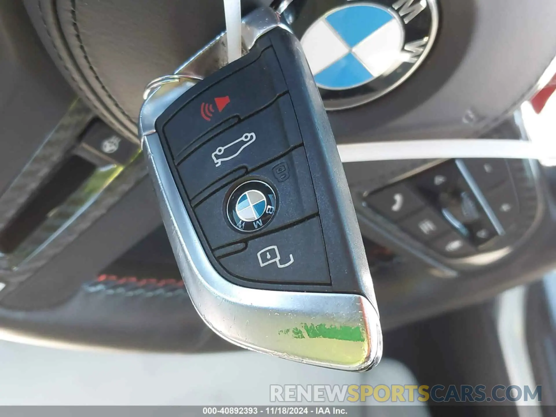 11 Photograph of a damaged car WBS33AZ04NCK05557 BMW M4 2022