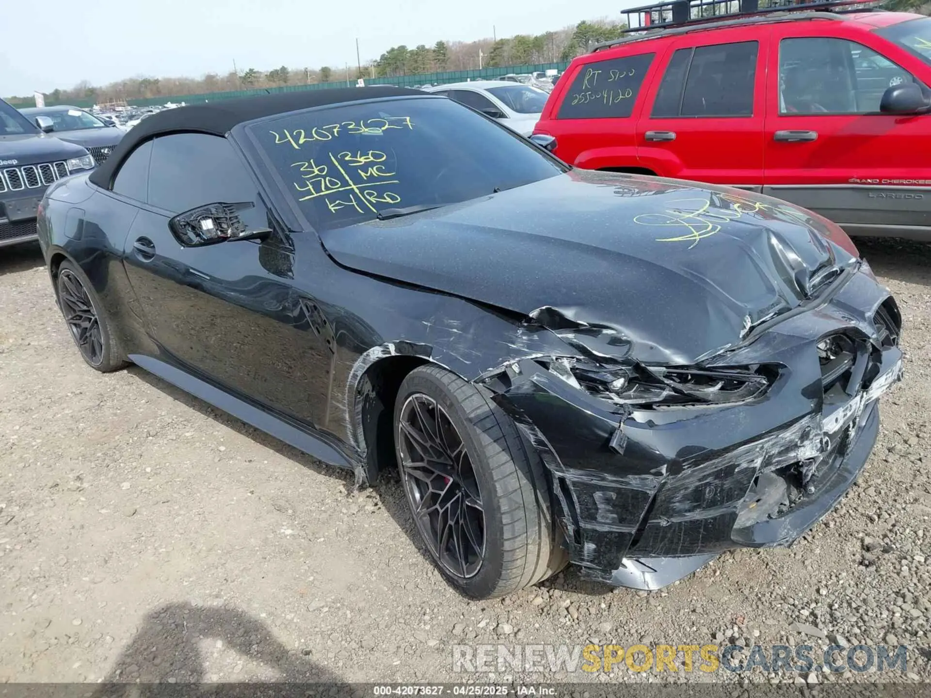 1 Photograph of a damaged car WBS33BA03NCH99871 BMW M4 2022