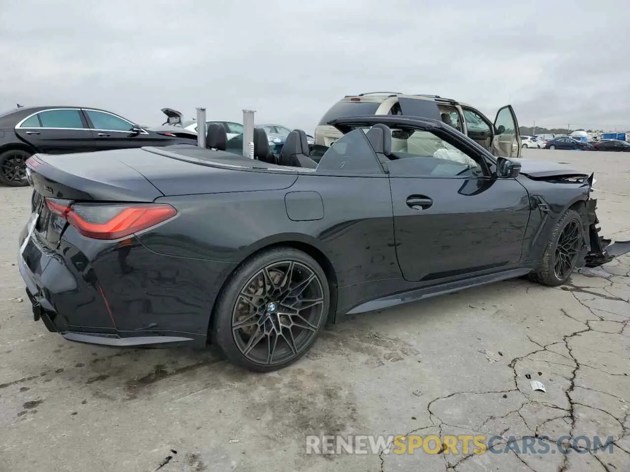 3 Фотография поврежденного автомобиля WBS33BA05NCJ12693 BMW M4 2022
