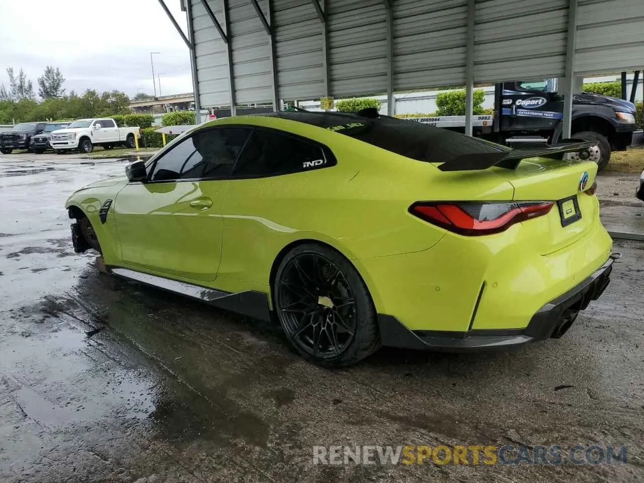 2 Photograph of a damaged car WBS43AZ01NCJ66916 BMW M4 2022
