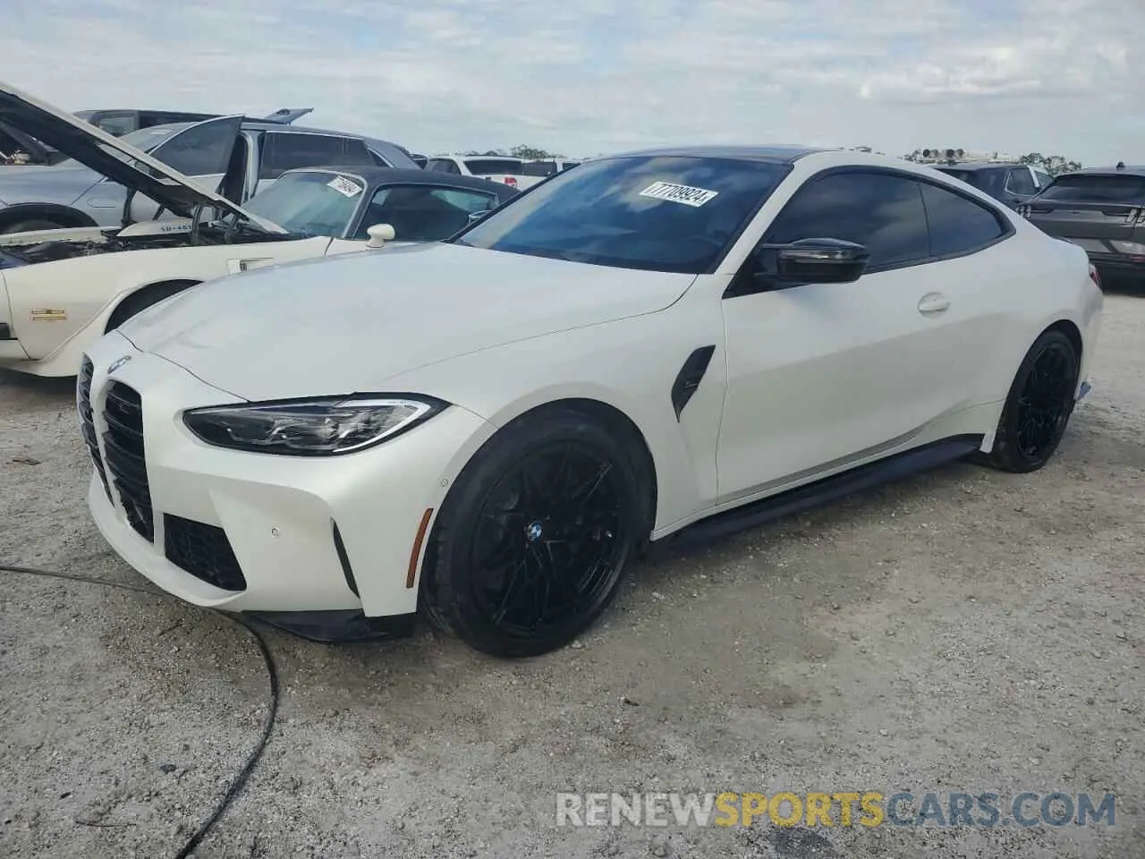 1 Фотография поврежденного автомобиля WBS43AZ02NCJ02450 BMW M4 2022