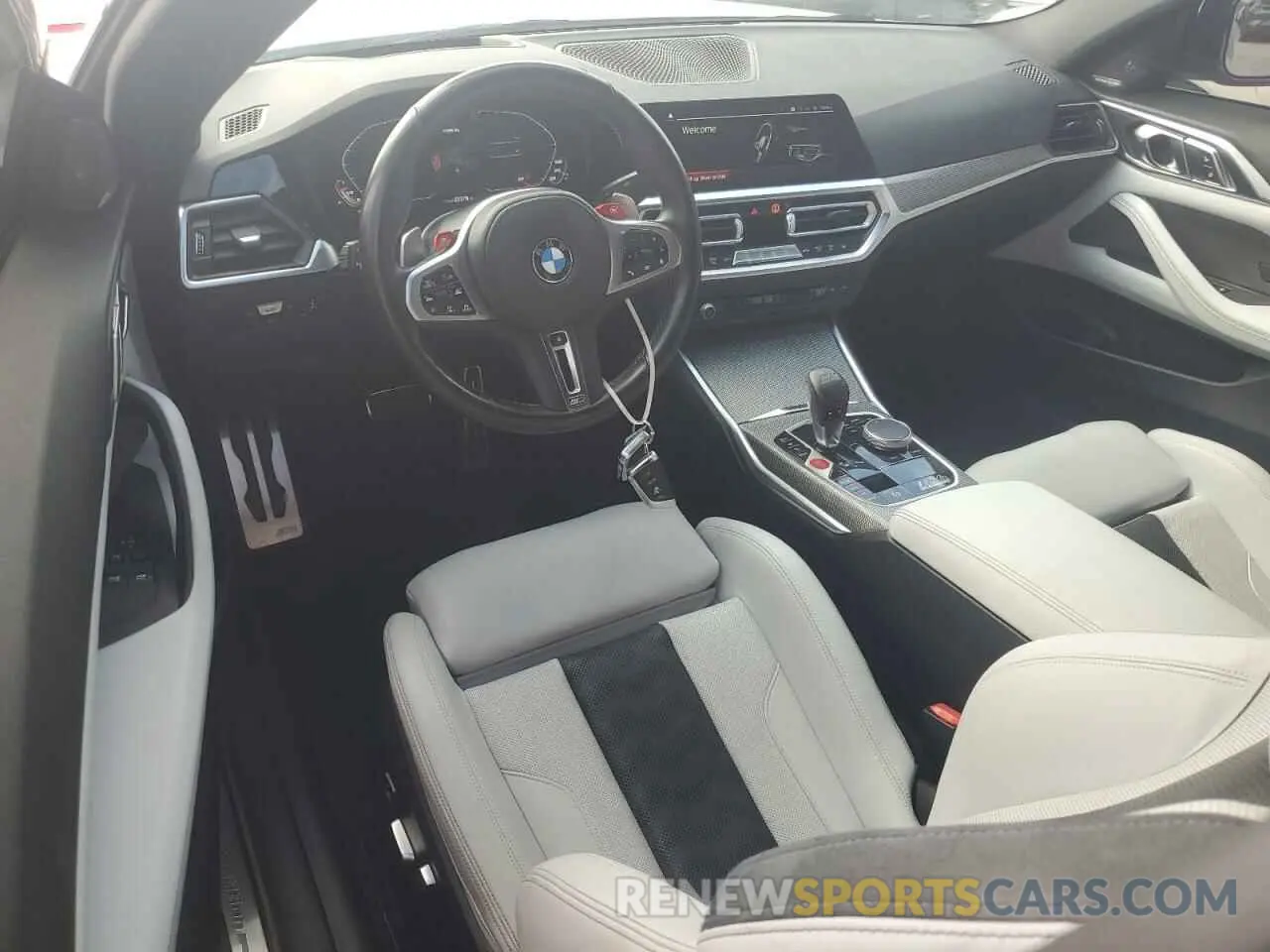 8 Фотография поврежденного автомобиля WBS43AZ02NCJ02450 BMW M4 2022