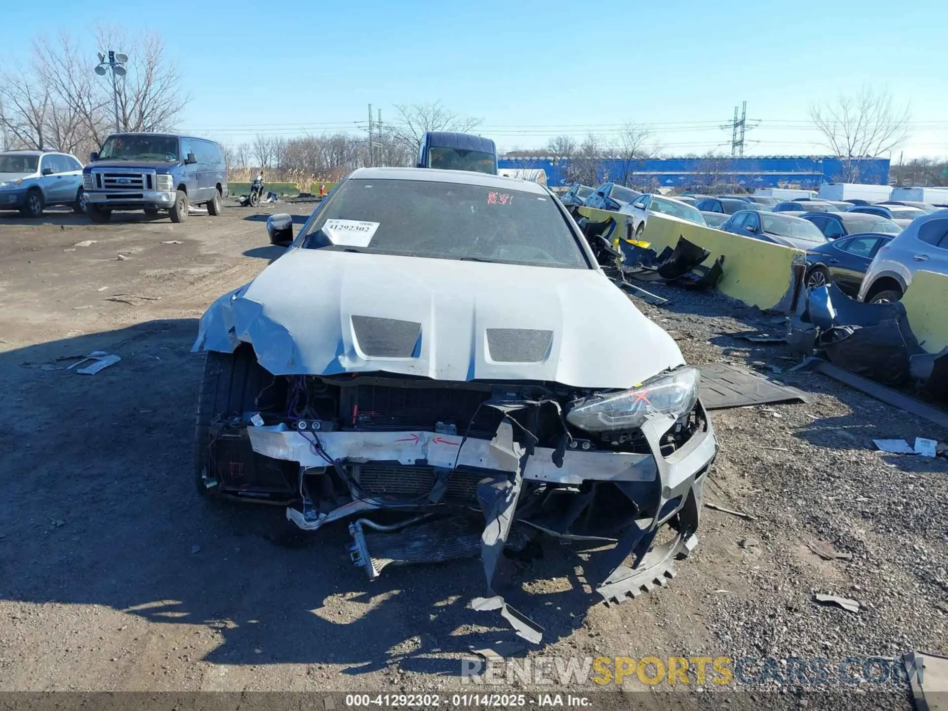 13 Photograph of a damaged car WBS43AZ02NCK30252 BMW M4 2022
