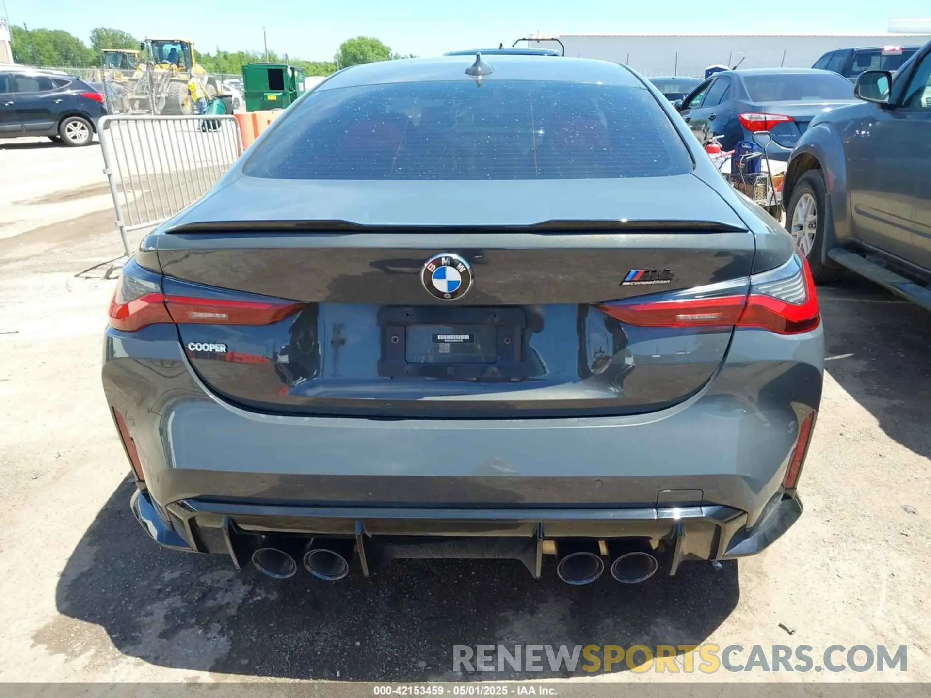 16 Photograph of a damaged car WBS43AZ0XNCK13103 BMW M4 2022