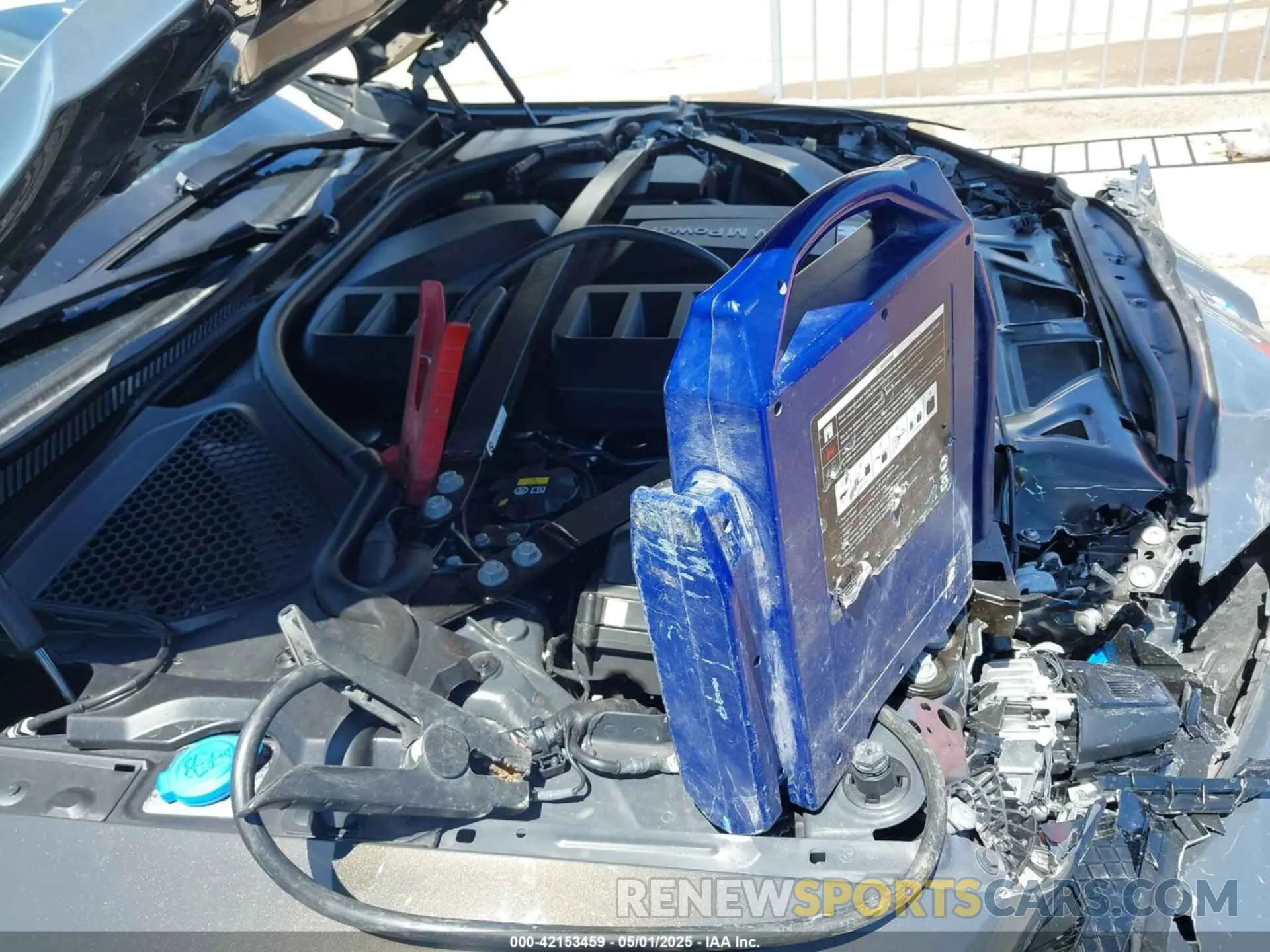 17 Photograph of a damaged car WBS43AZ0XNCK13103 BMW M4 2022