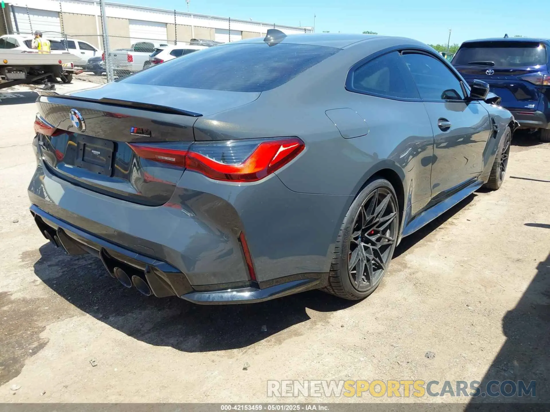 4 Photograph of a damaged car WBS43AZ0XNCK13103 BMW M4 2022