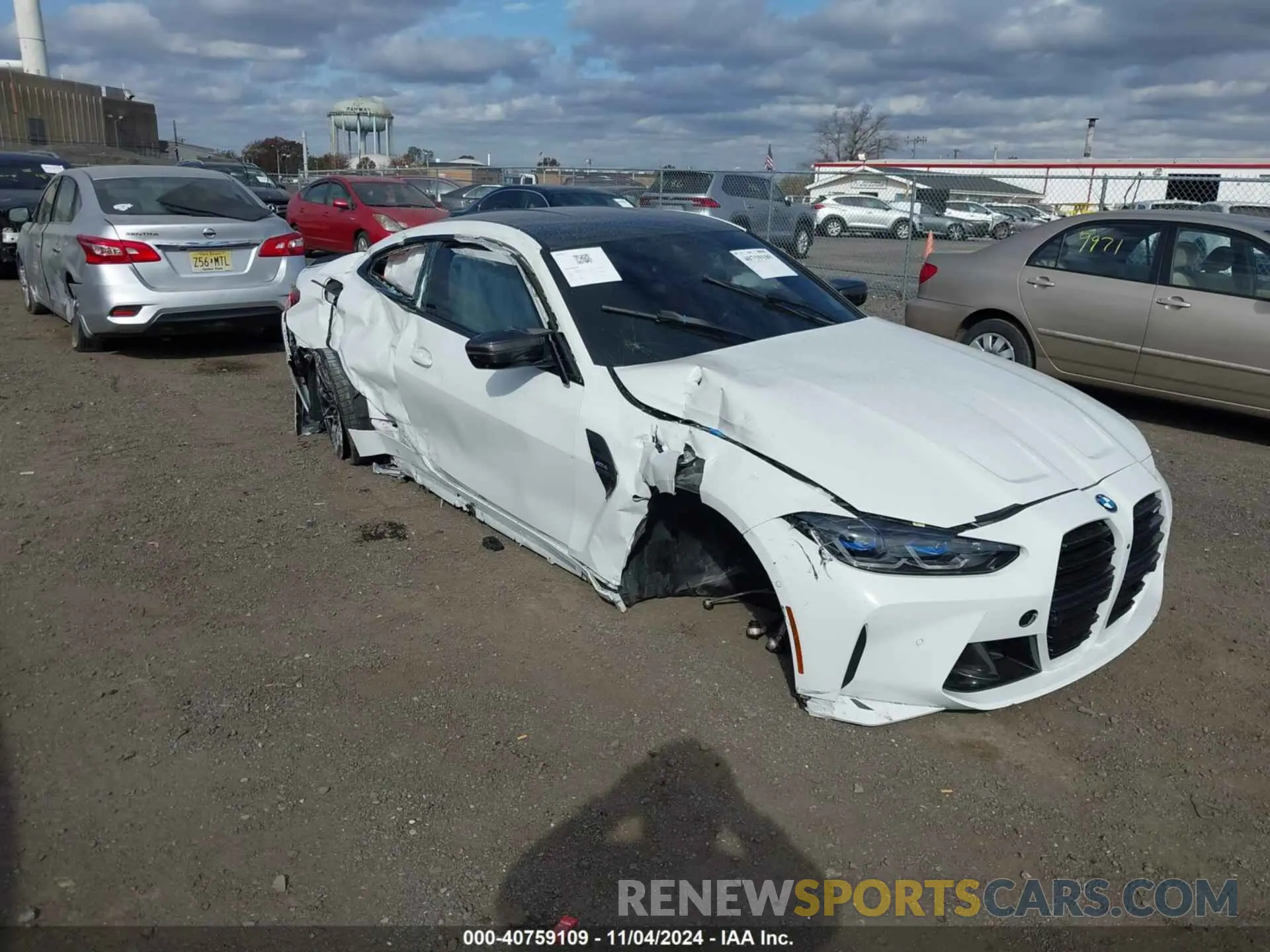 1 Photograph of a damaged car WBS53AZ04NCJ61472 BMW M4 2022
