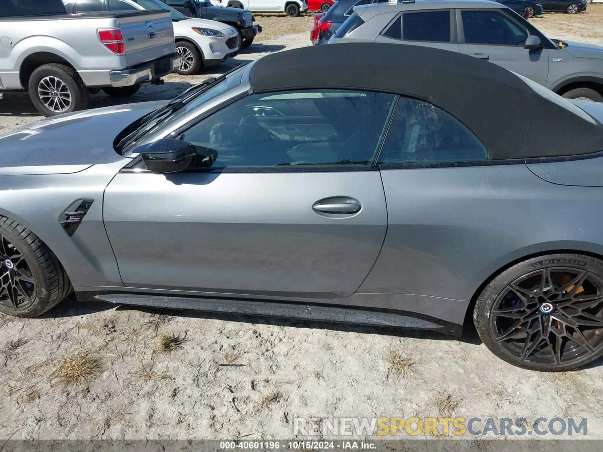 13 Photograph of a damaged car WBS33BA00PCM38369 BMW M4 2023
