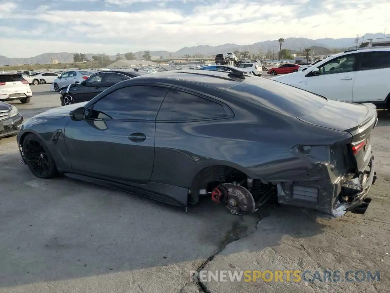 2 Фотография поврежденного автомобиля WBS43AZ02PCL21167 BMW M4 2023