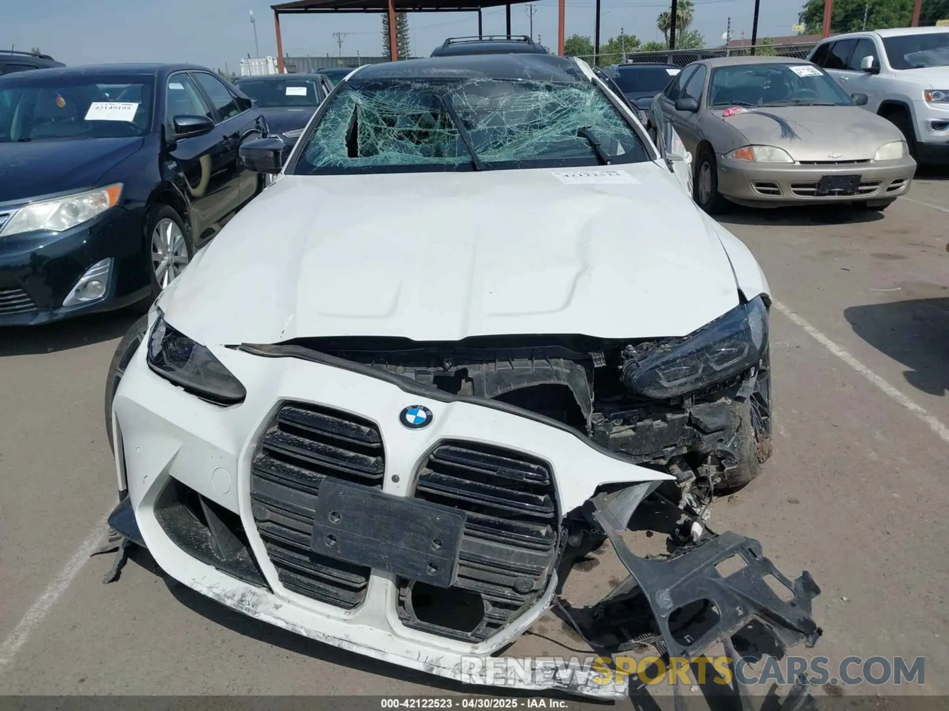 13 Фотография поврежденного автомобиля WBS43AZ03PCM82921 BMW M4 2023