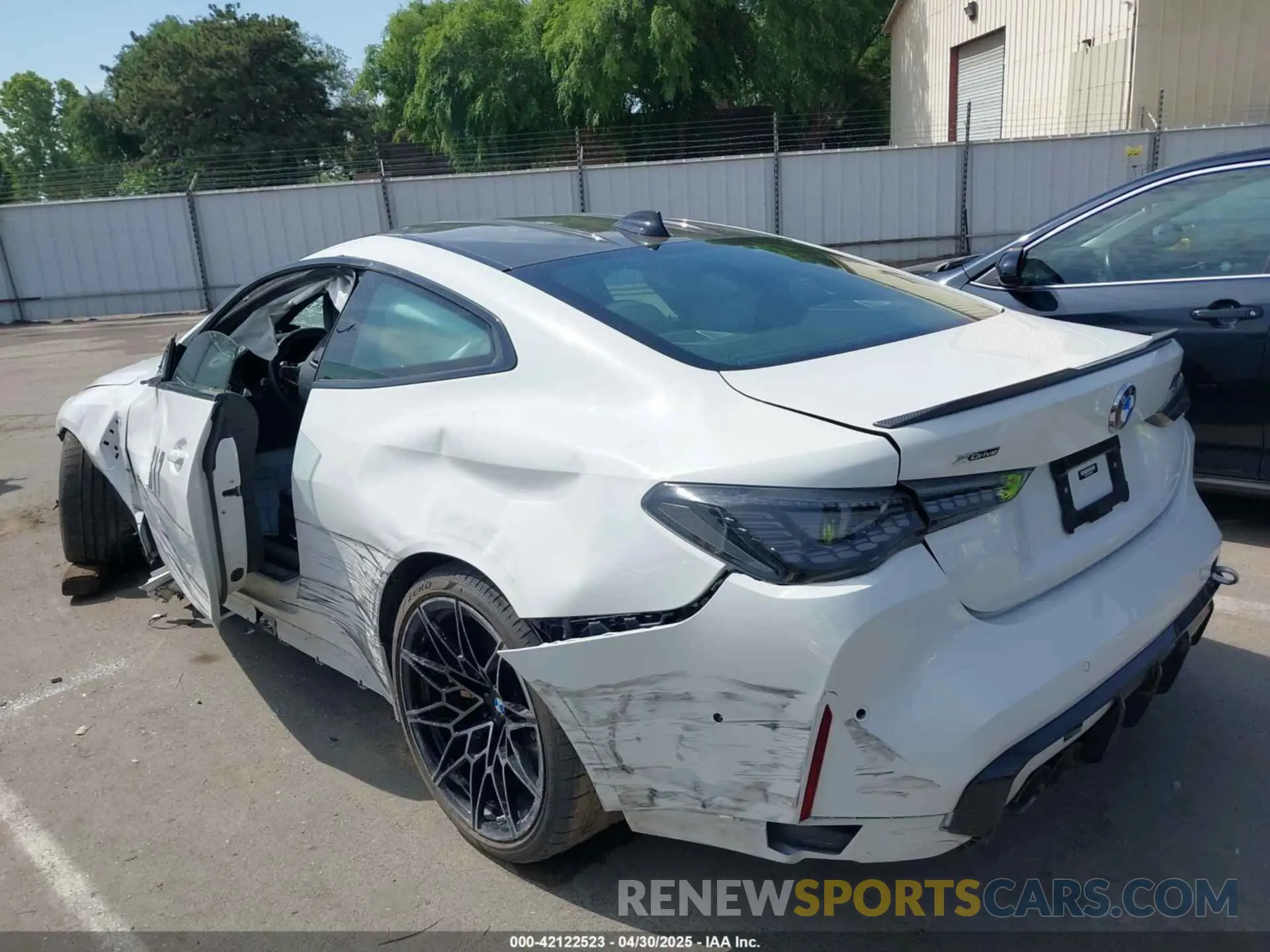 15 Фотография поврежденного автомобиля WBS43AZ03PCM82921 BMW M4 2023