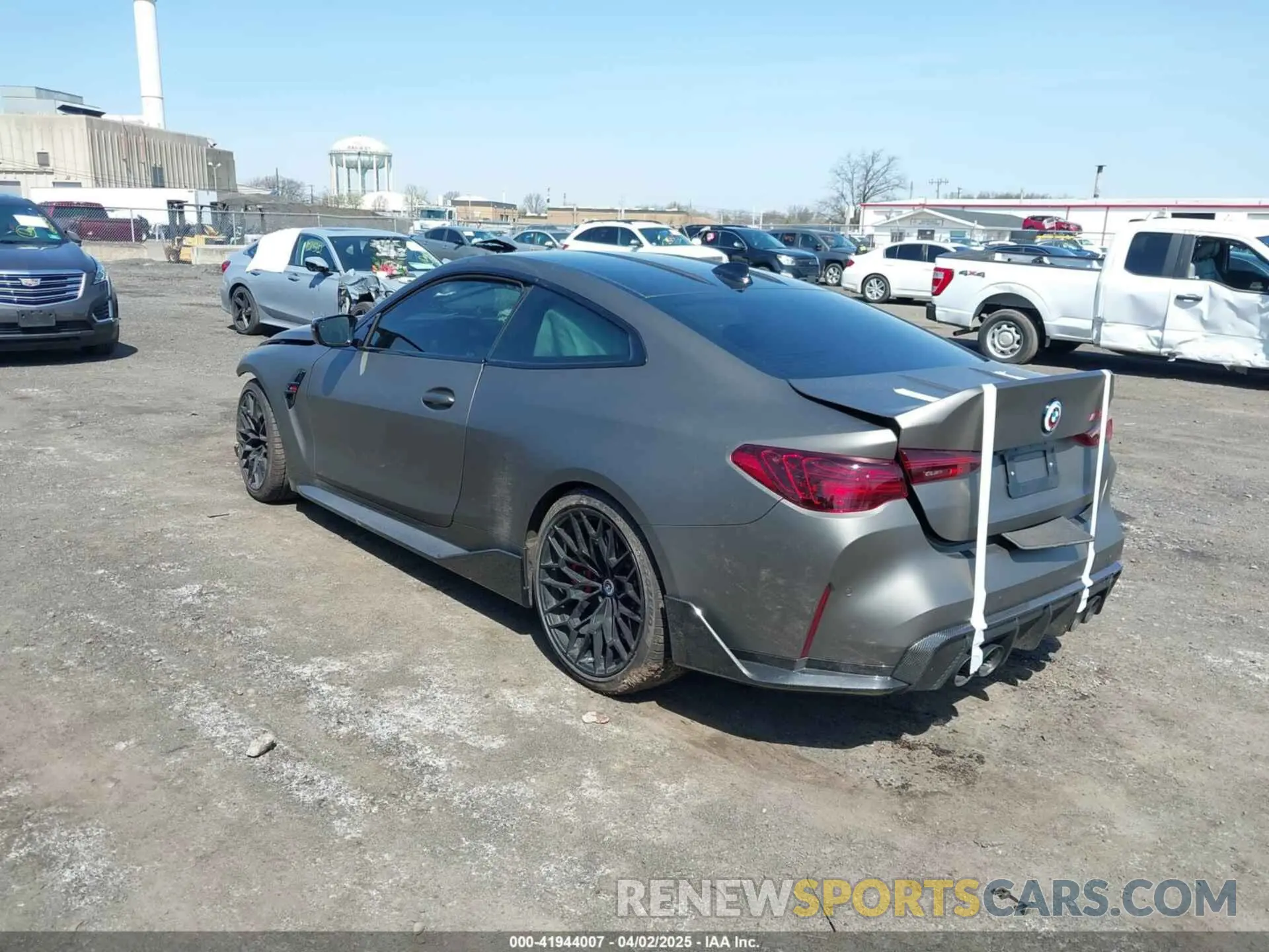 3 Фотография поврежденного автомобиля WBS63AZ00PCL29096 BMW M4 2023