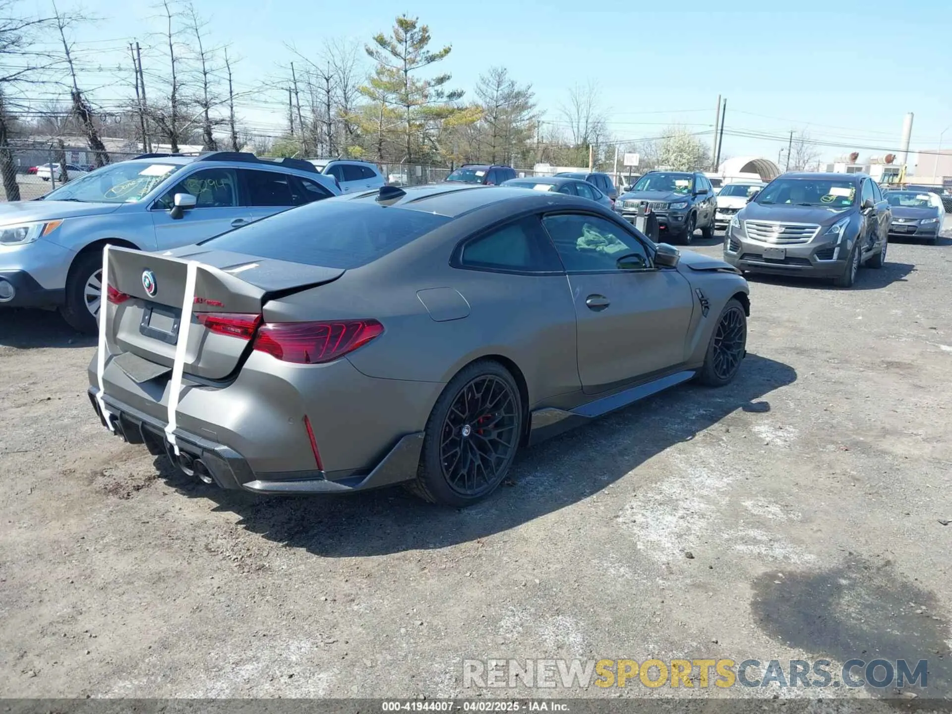 4 Фотография поврежденного автомобиля WBS63AZ00PCL29096 BMW M4 2023