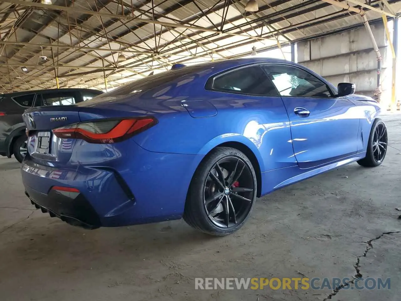 3 Photograph of a damaged car WBA83AP00RCP43112 BMW M4 2024