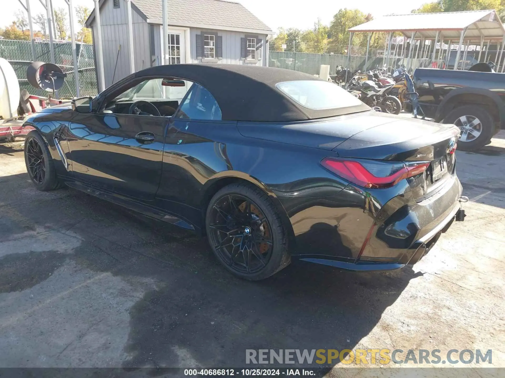 3 Photograph of a damaged car WBS33BA04RCP83049 BMW M4 2024