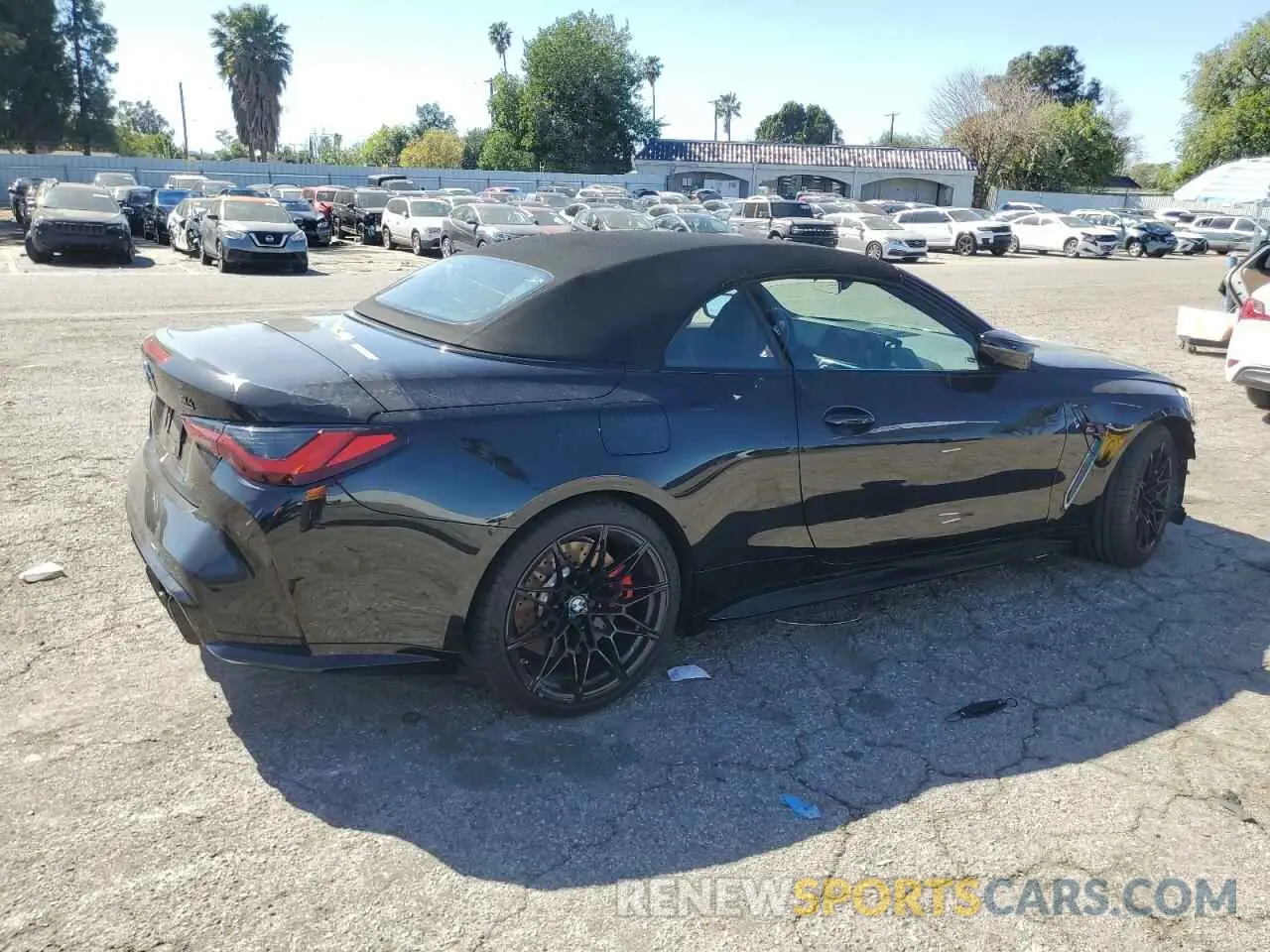 3 Photograph of a damaged car WBS33BA0XRCP37547 BMW M4 2024