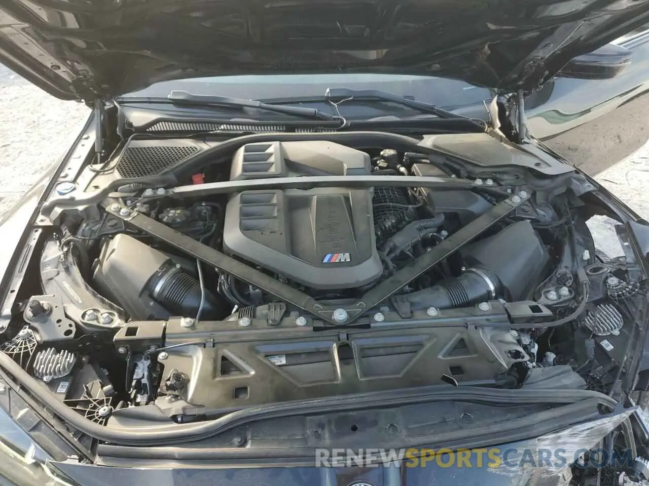 11 Фотография поврежденного автомобиля WBS43AZ02RCP91170 BMW M4 2024