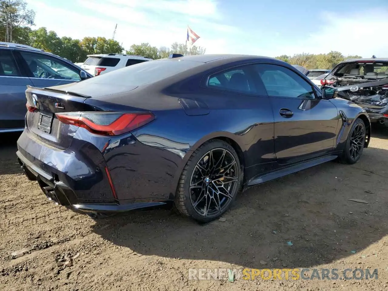 3 Фотография поврежденного автомобиля WBS43AZ07RCN61219 BMW M4 2024