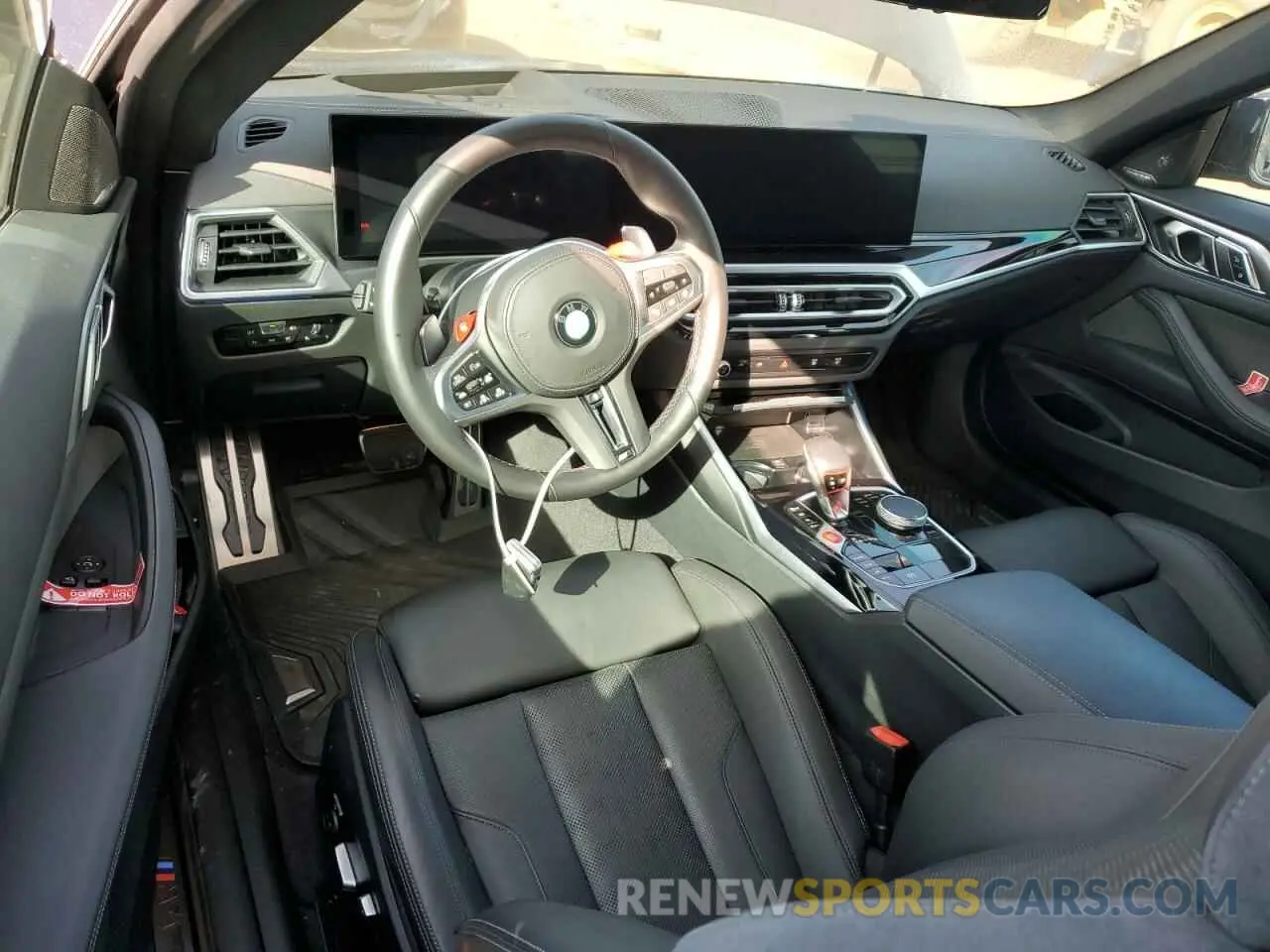 8 Фотография поврежденного автомобиля WBS43AZ07RCN61219 BMW M4 2024