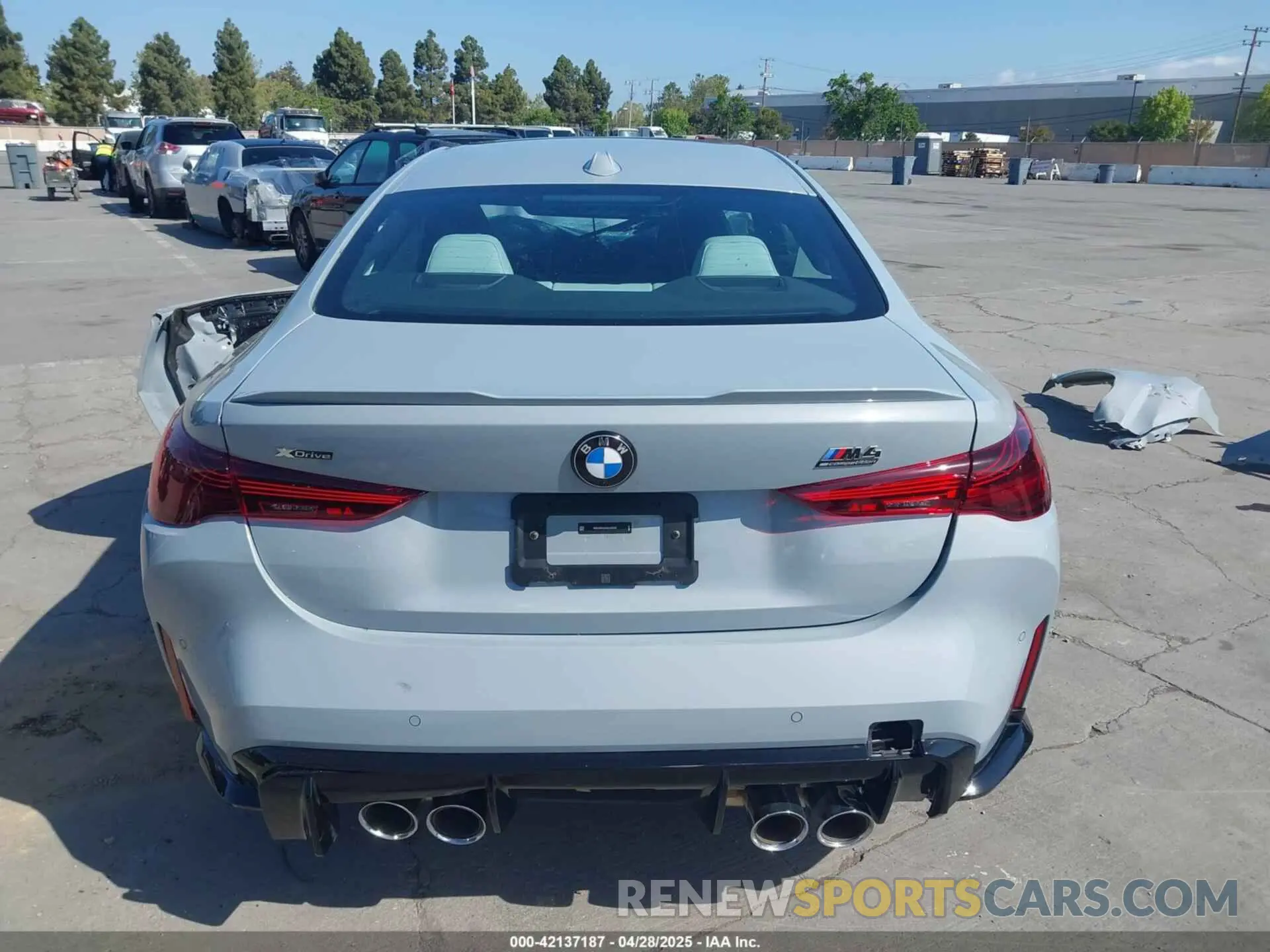 16 Фотография поврежденного автомобиля WBS33HK01SCU25530 BMW M4 2025
