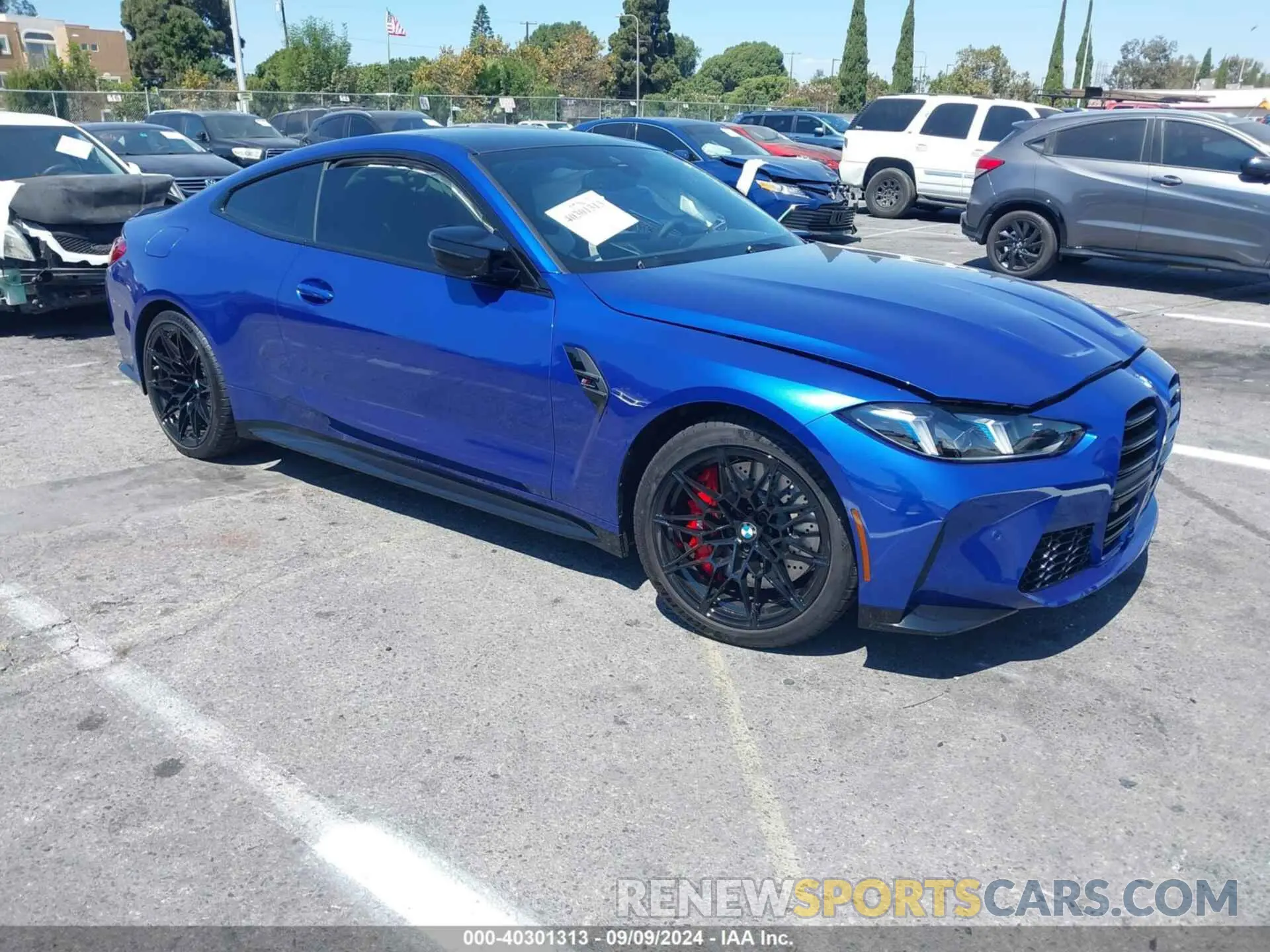 1 Photograph of a damaged car WBS33HK02SCS92664 BMW M4 2025