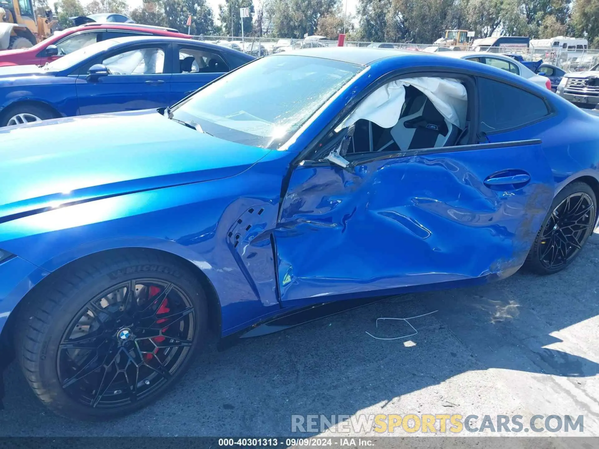 6 Photograph of a damaged car WBS33HK02SCS92664 BMW M4 2025