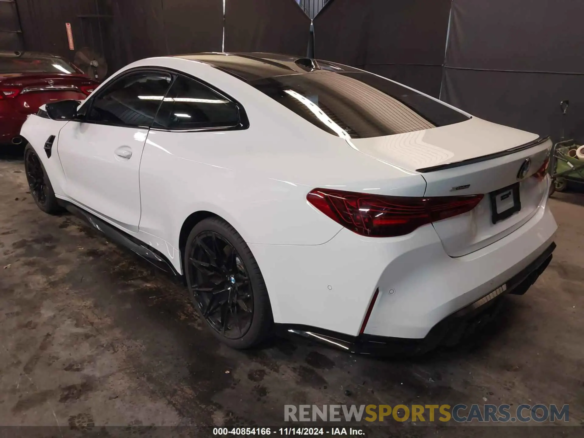 3 Фотография поврежденного автомобиля WBS33HK06SCS96667 BMW M4 2025