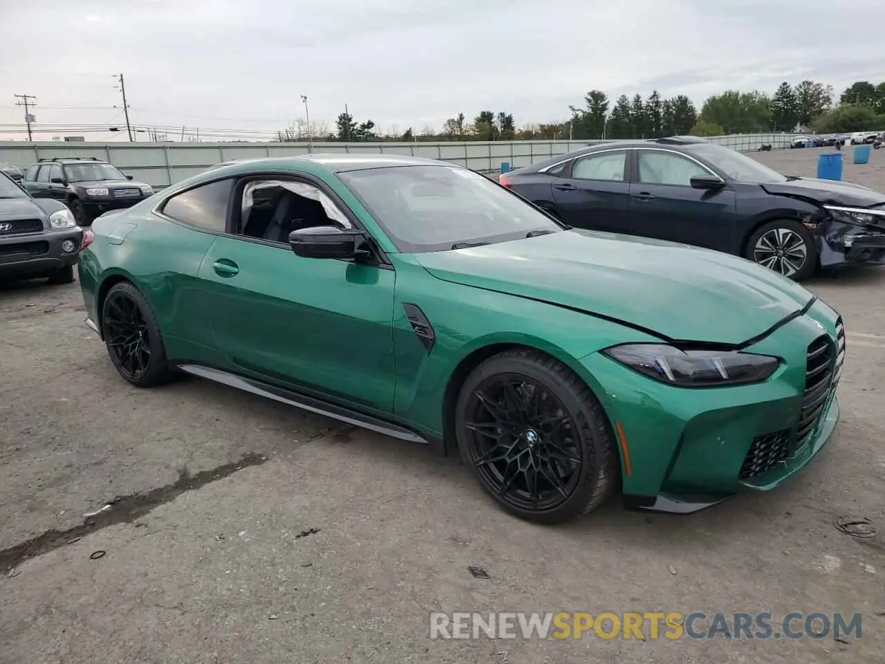 4 Фотография поврежденного автомобиля WBS33HK07SCS52659 BMW M4 2025