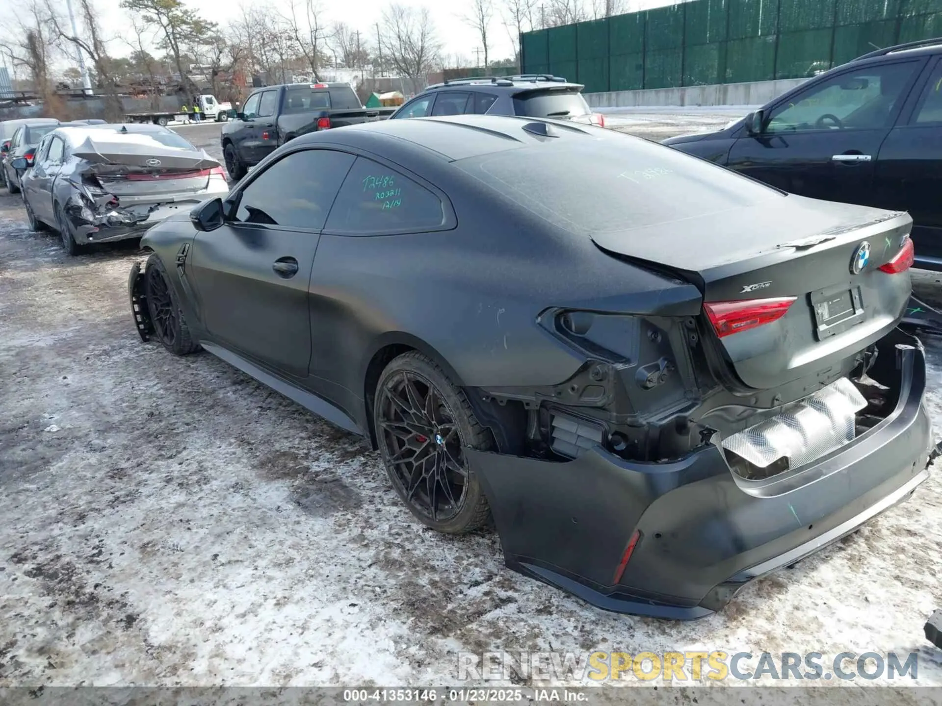 3 Photograph of a damaged car WBS33HK0XSCT17505 BMW M4 2025
