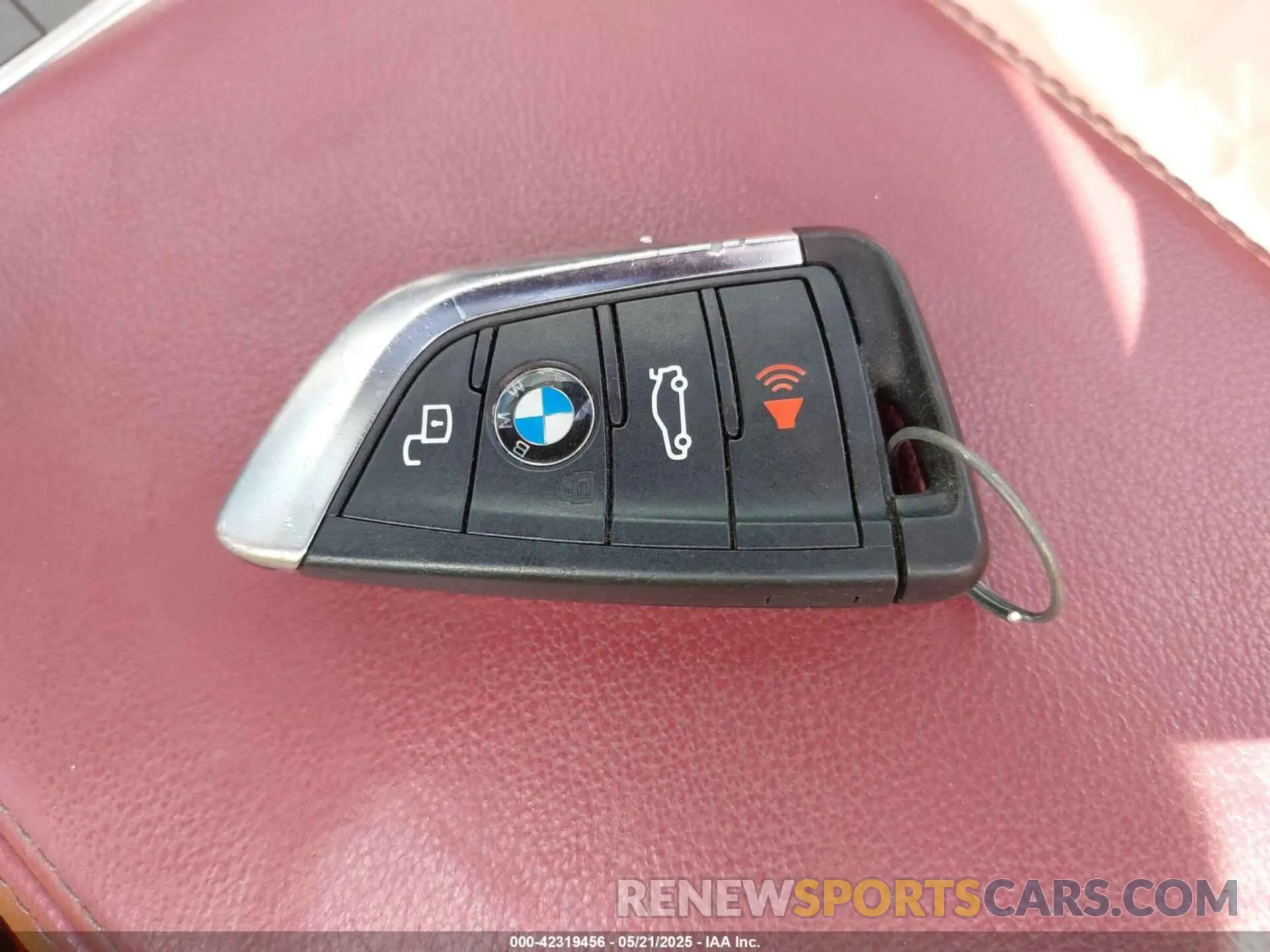 11 Фотография поврежденного автомобиля WBA53AT05MCG89665 BMW M440I 2021