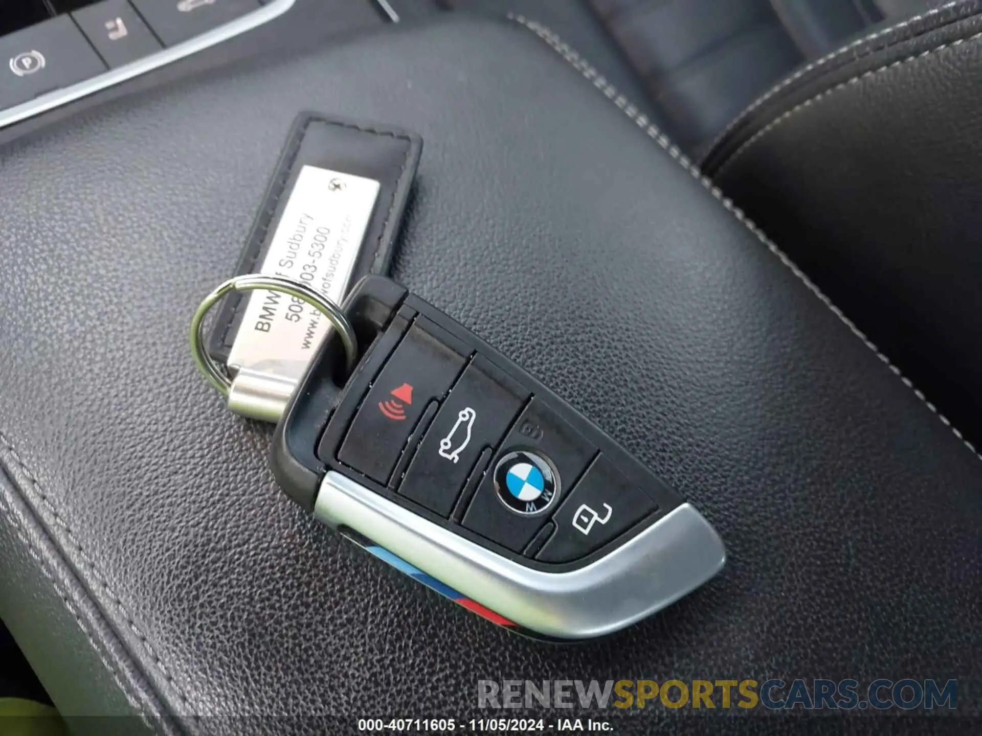 11 Photograph of a damaged car WBA53AT05MCH00583 BMW M440I 2021