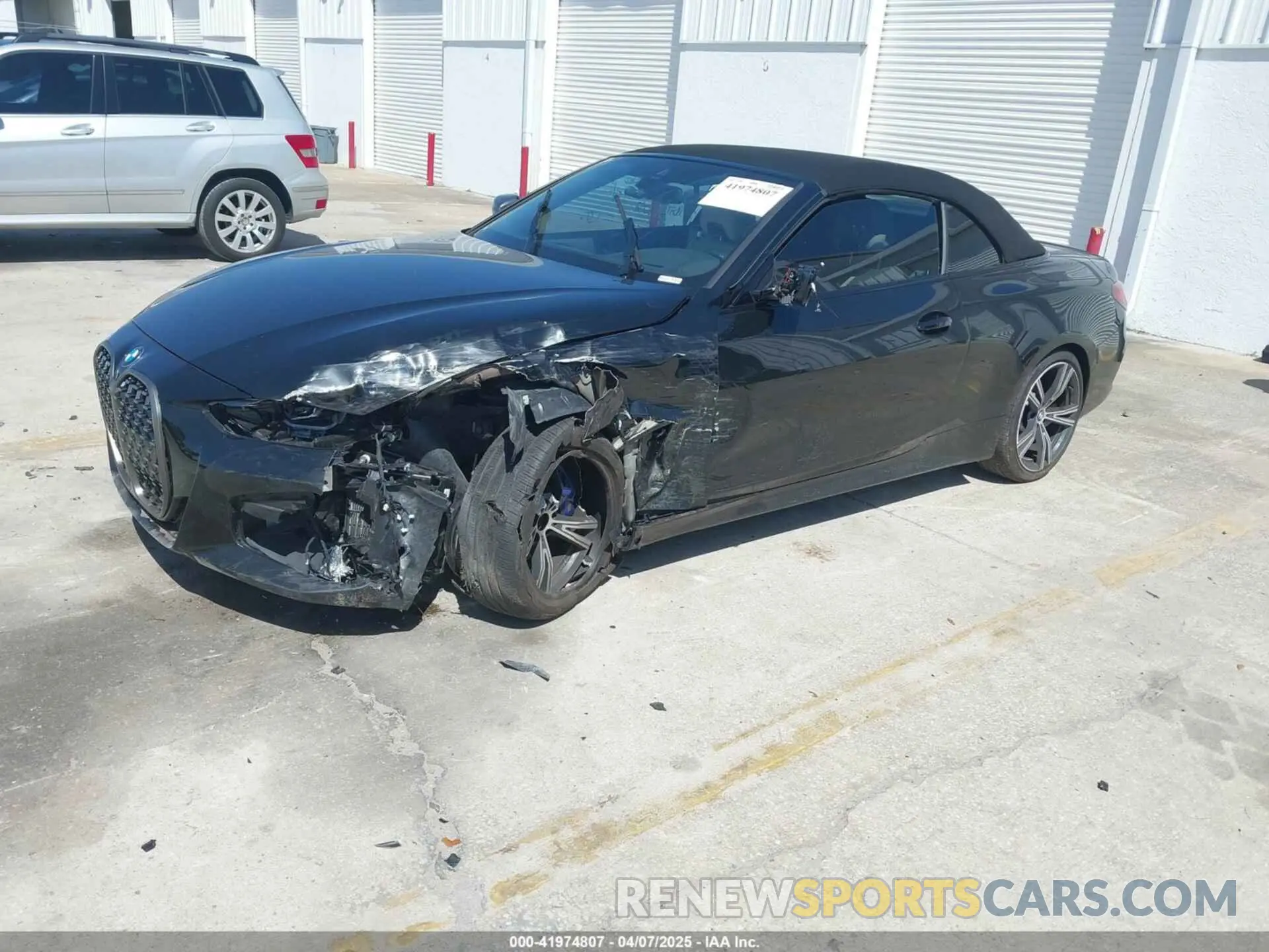 2 Photograph of a damaged car WBA53AT05MCH03452 BMW M440I 2021