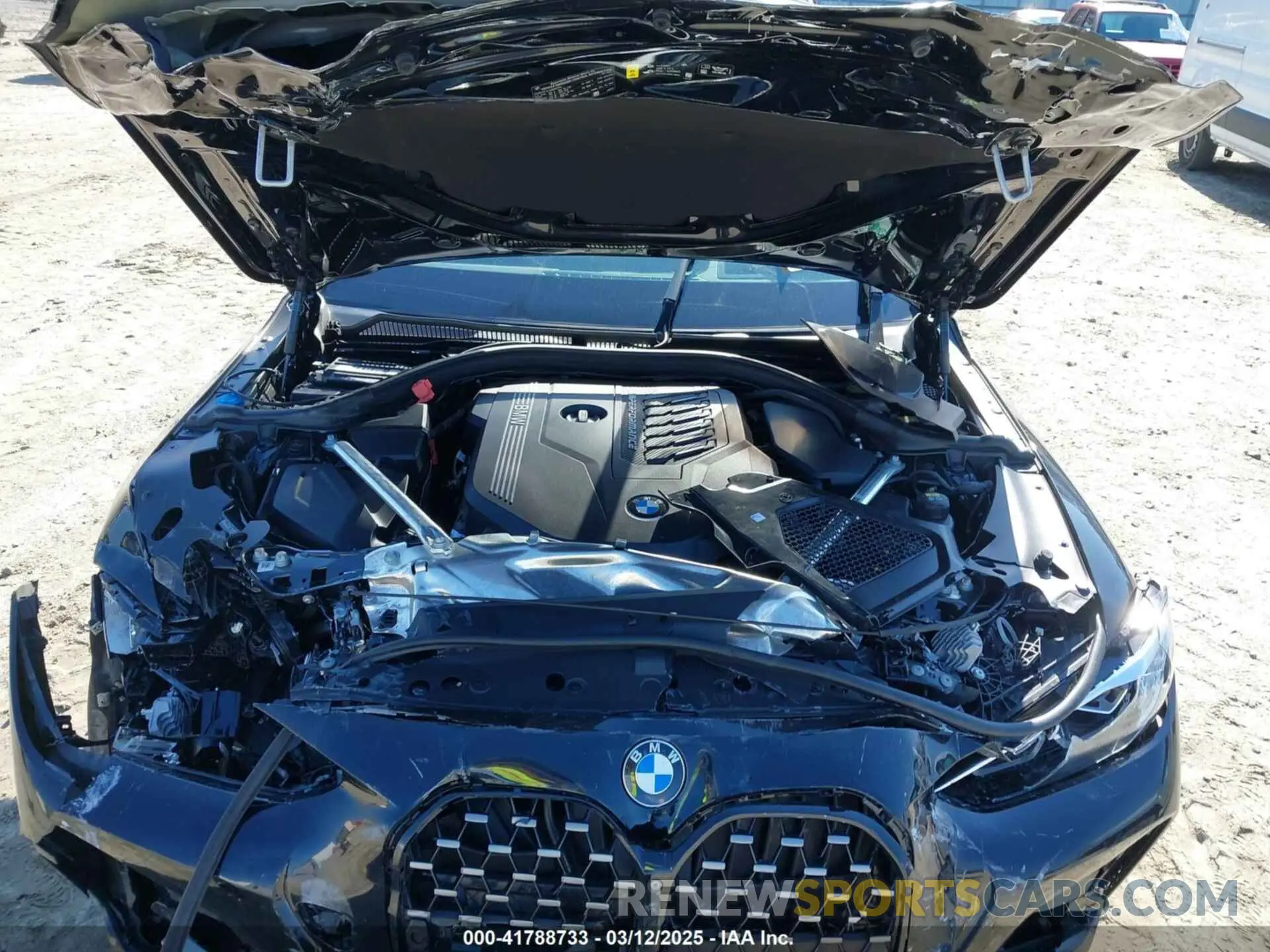 10 Photograph of a damaged car WBA53AT07MCH13853 BMW M440I 2021