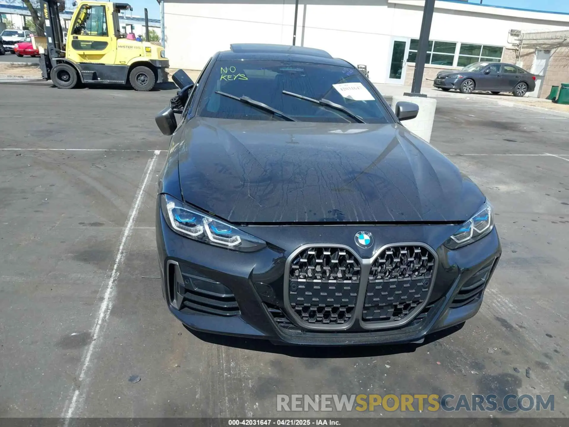13 Photograph of a damaged car WBA13AR06NCL03176 BMW M440I 2022