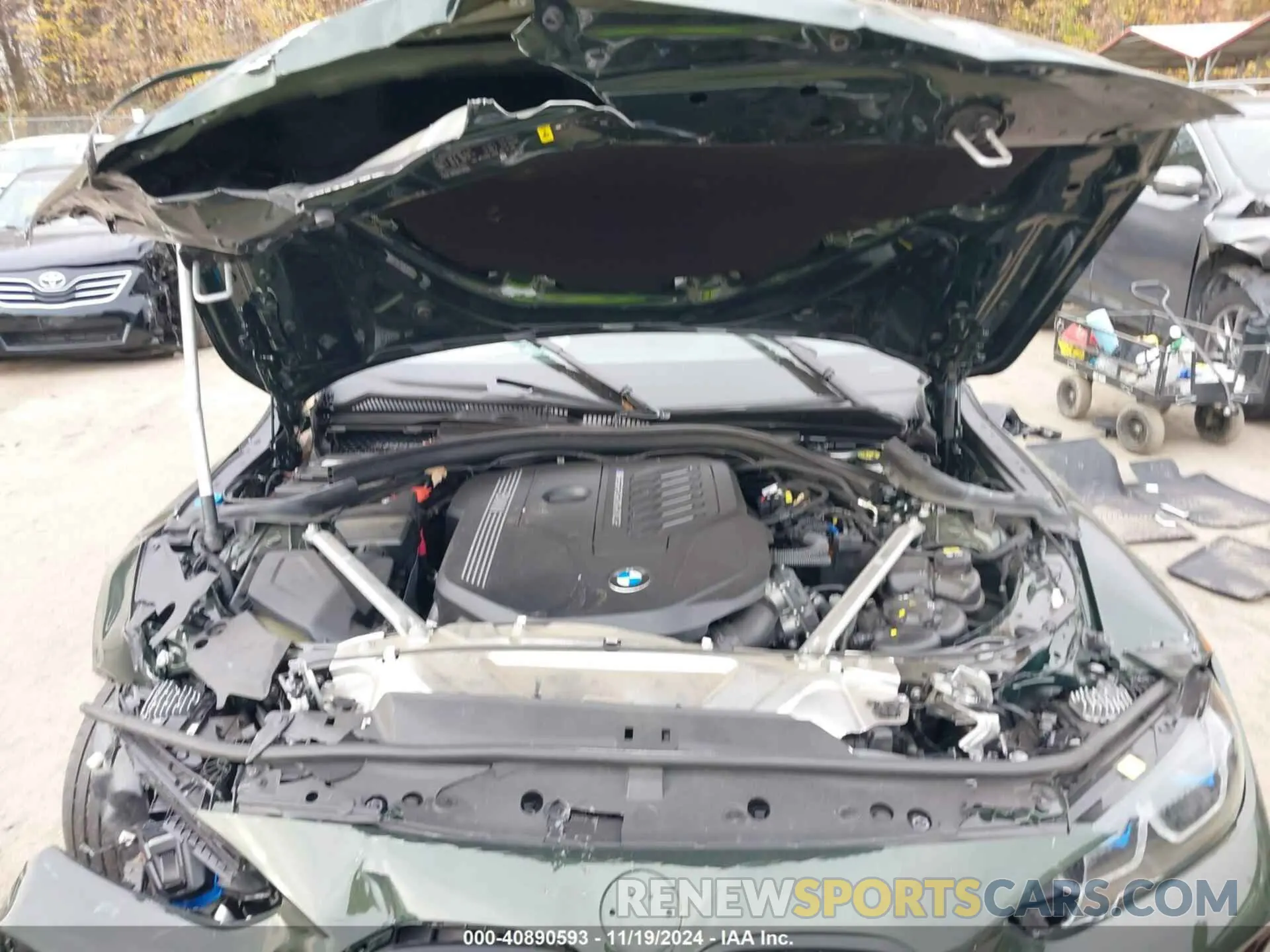 10 Photograph of a damaged car WBA13AR0XNCH73696 BMW M440I 2022