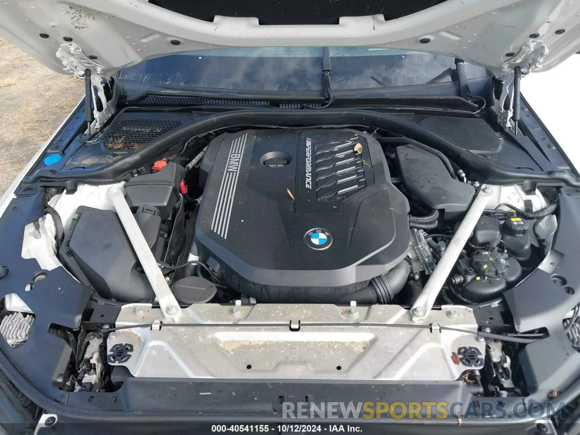10 Photograph of a damaged car WBA83AP05NCK25006 BMW M440I 2022