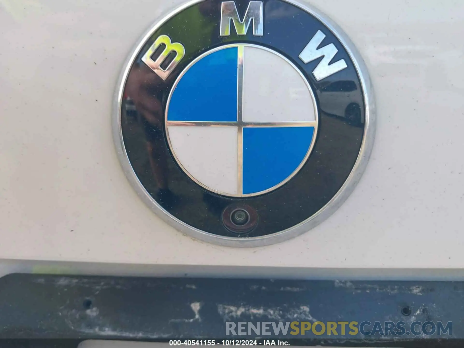 11 Photograph of a damaged car WBA83AP05NCK25006 BMW M440I 2022