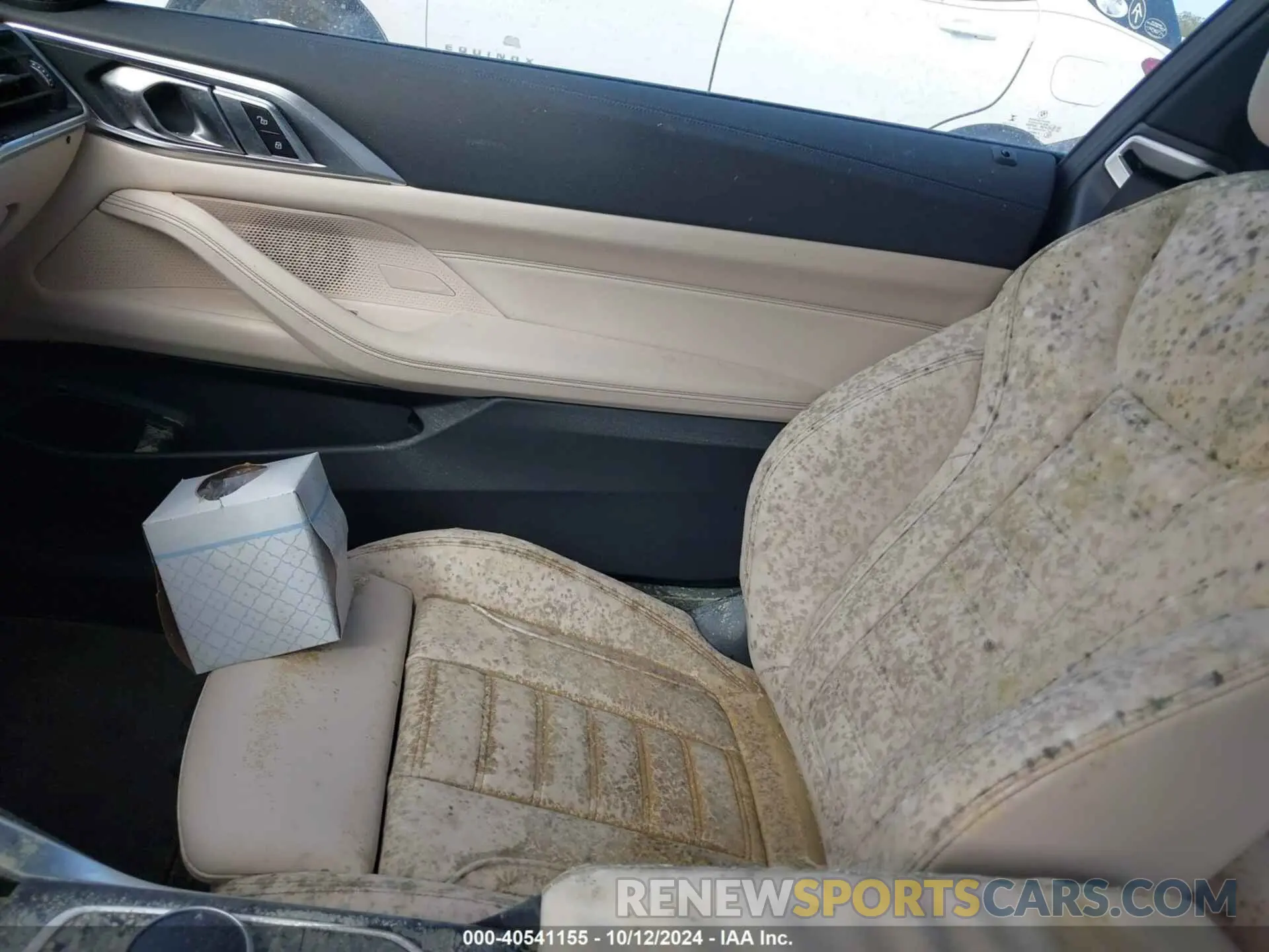 5 Photograph of a damaged car WBA83AP05NCK25006 BMW M440I 2022