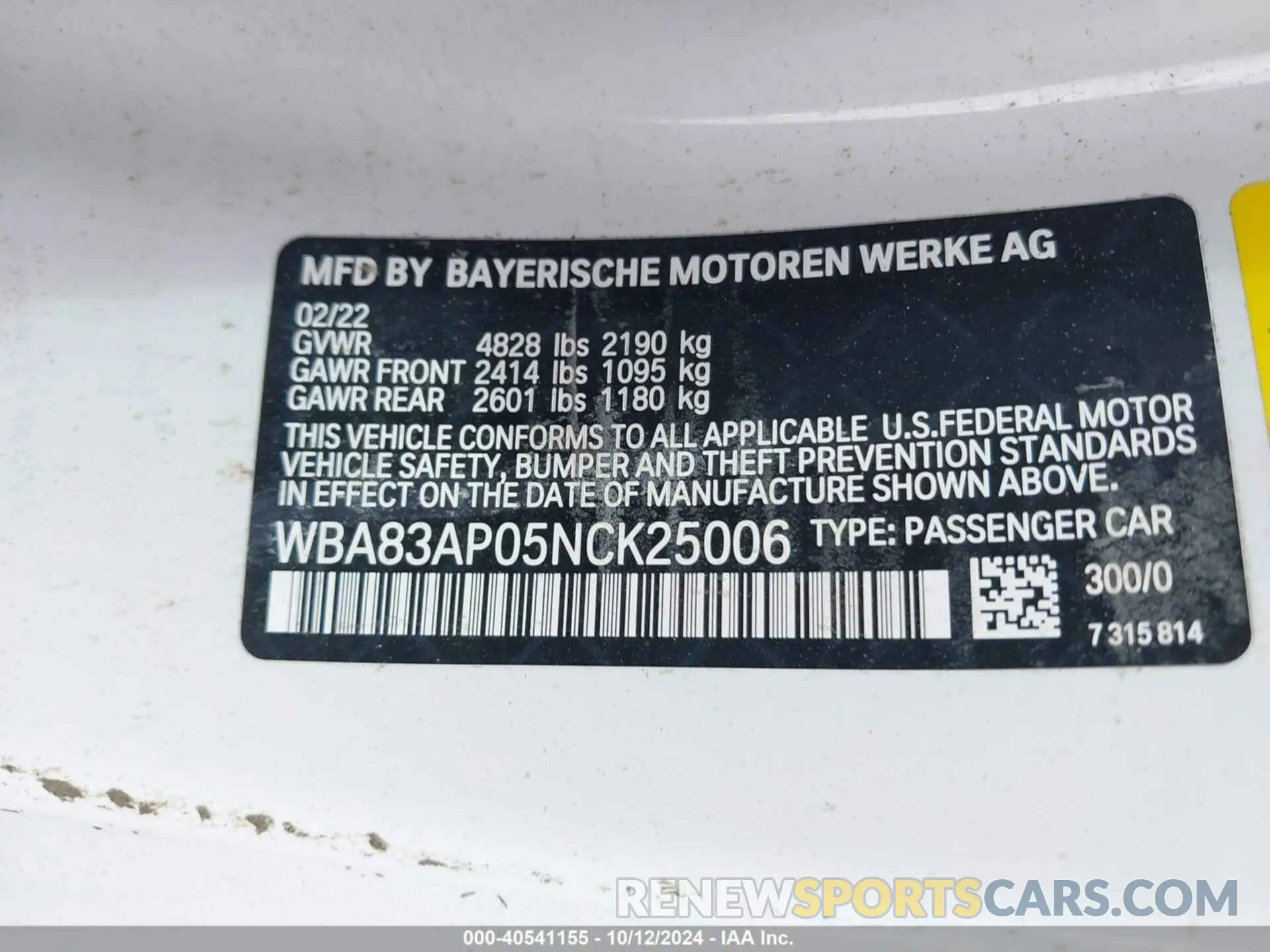 9 Photograph of a damaged car WBA83AP05NCK25006 BMW M440I 2022