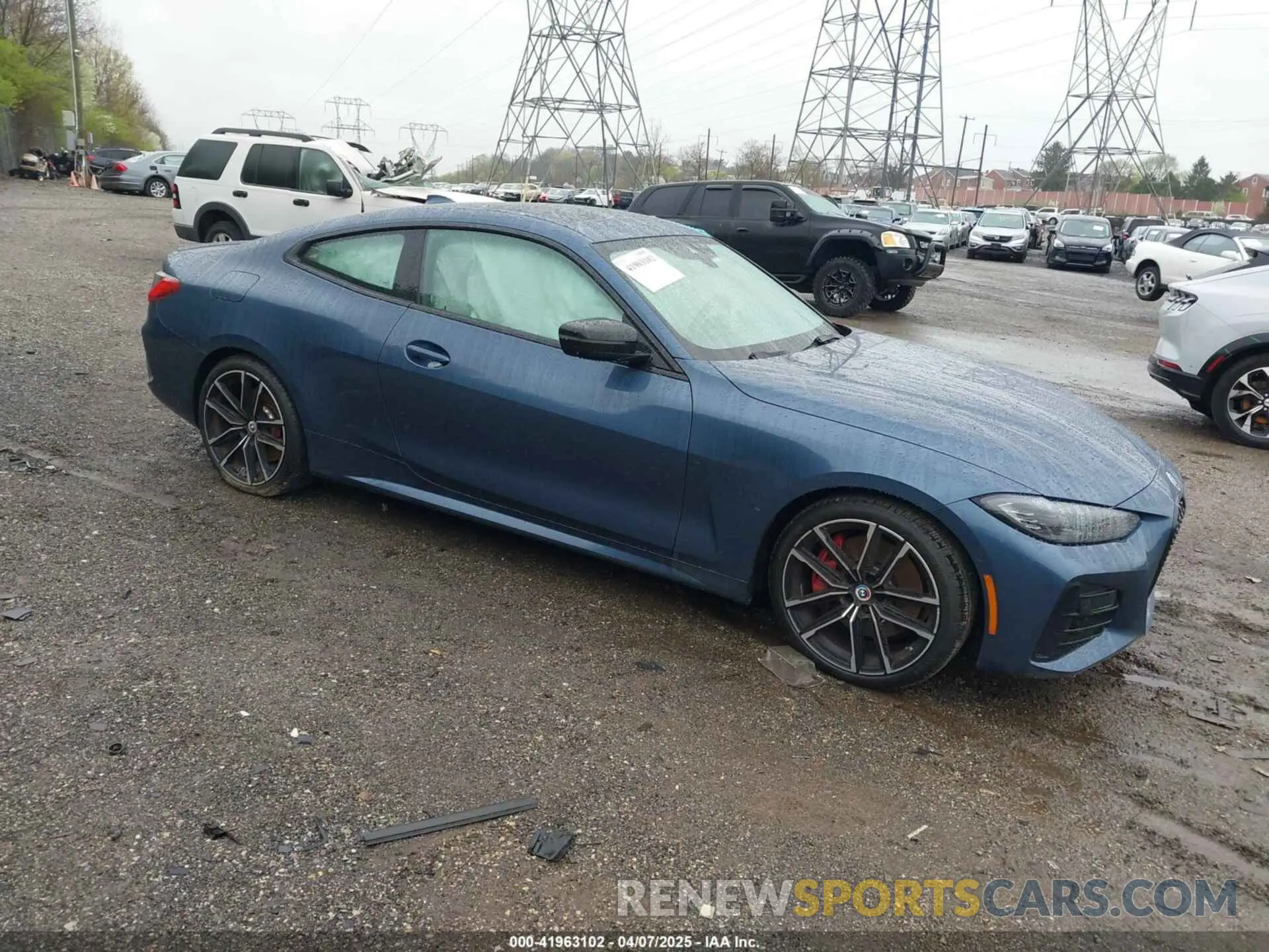 1 Фотография поврежденного автомобиля WBA13AR07PCL27599 BMW M440I 2023