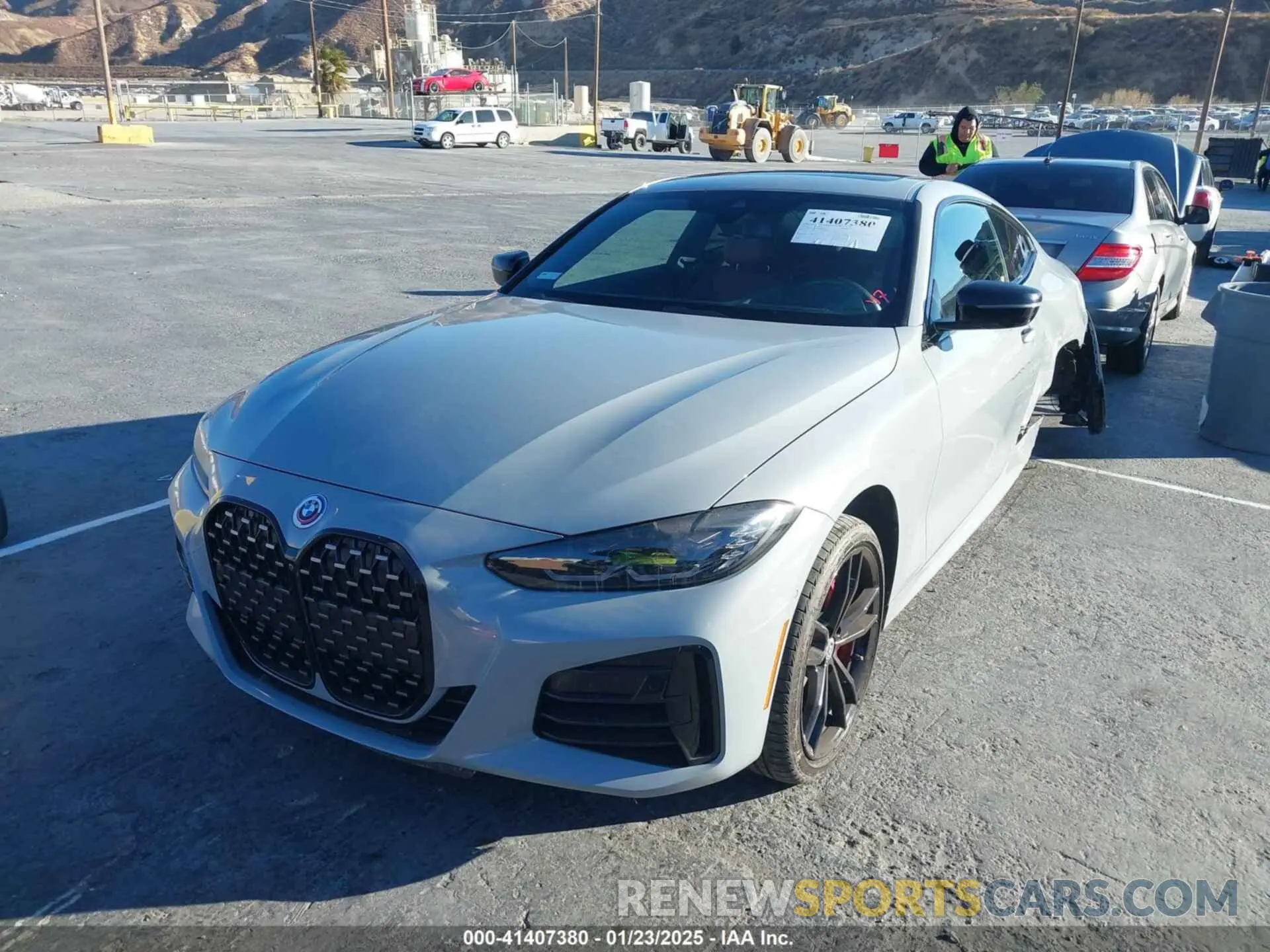 2 Photograph of a damaged car WBA83AP06PCL18166 BMW M440I 2023