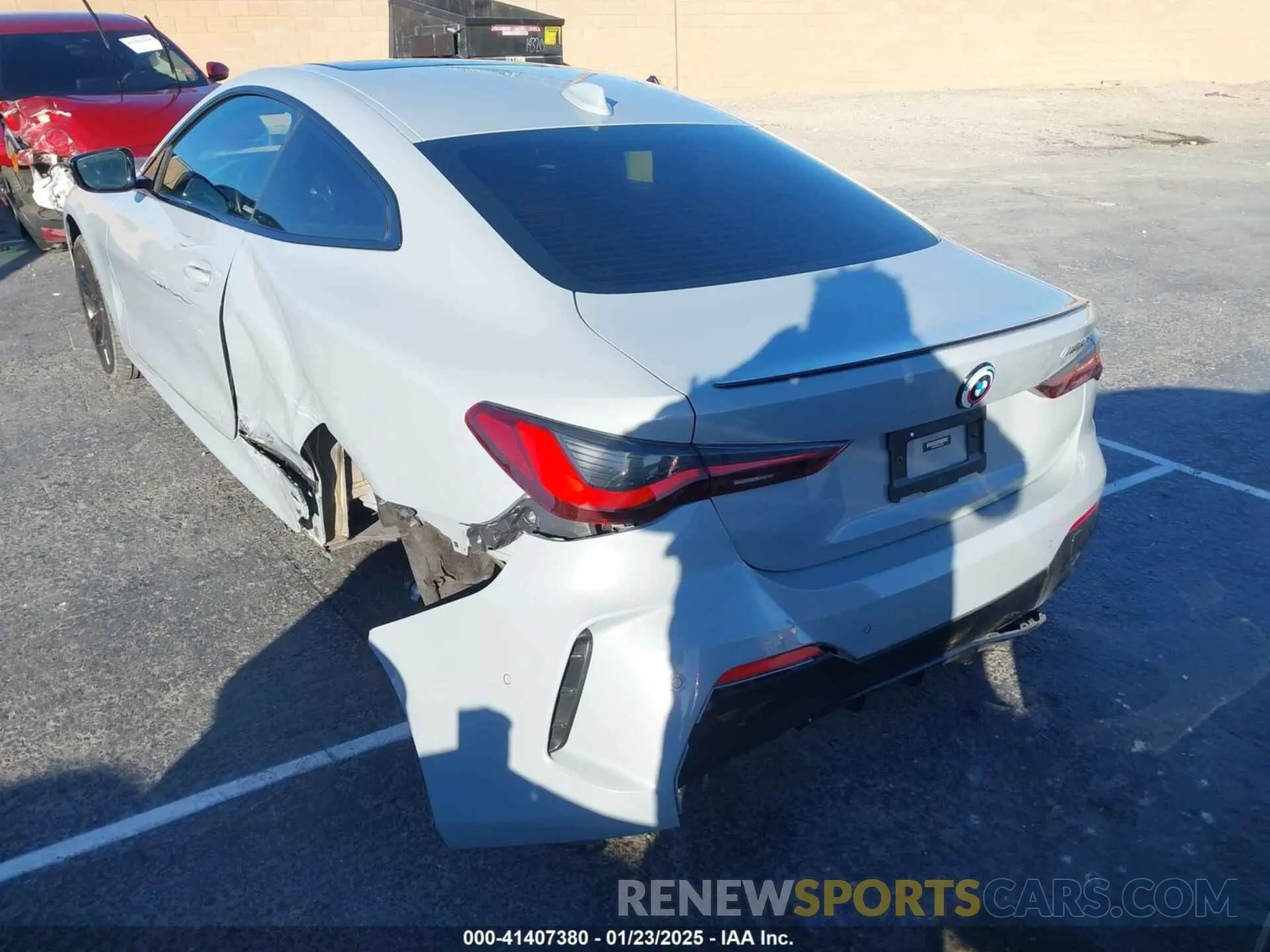 3 Photograph of a damaged car WBA83AP06PCL18166 BMW M440I 2023