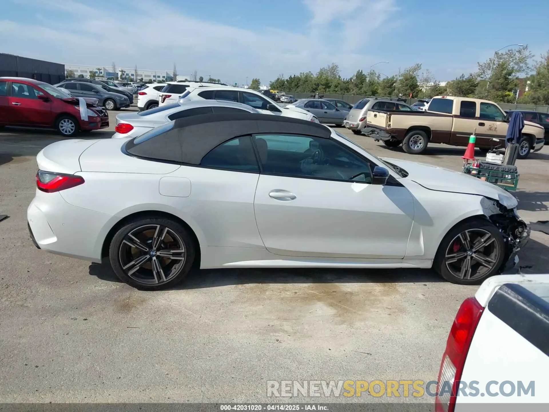13 Photograph of a damaged car WBA63AT04RCP14967 BMW M440I 2024