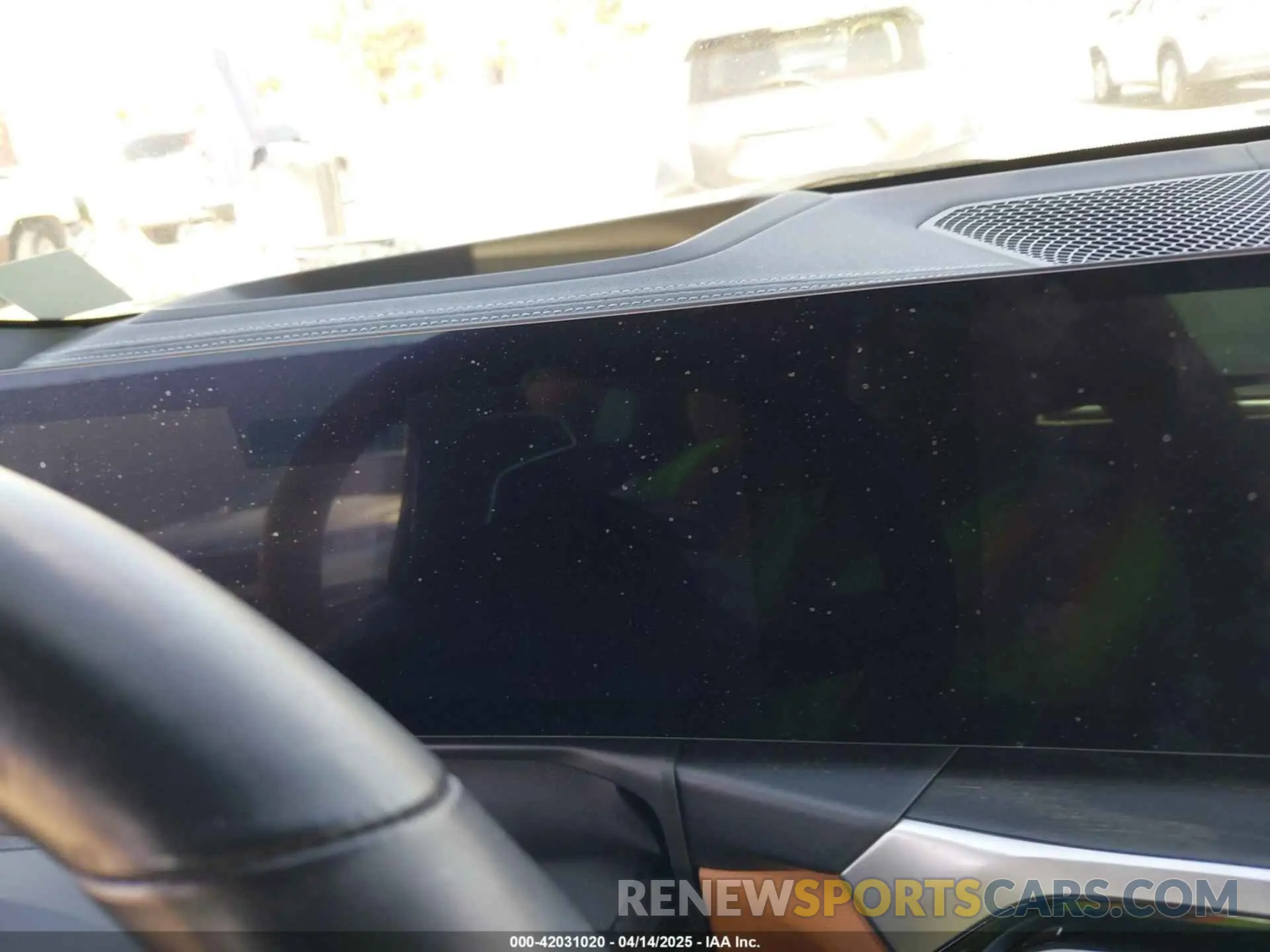 7 Photograph of a damaged car WBA63AT04RCP14967 BMW M440I 2024