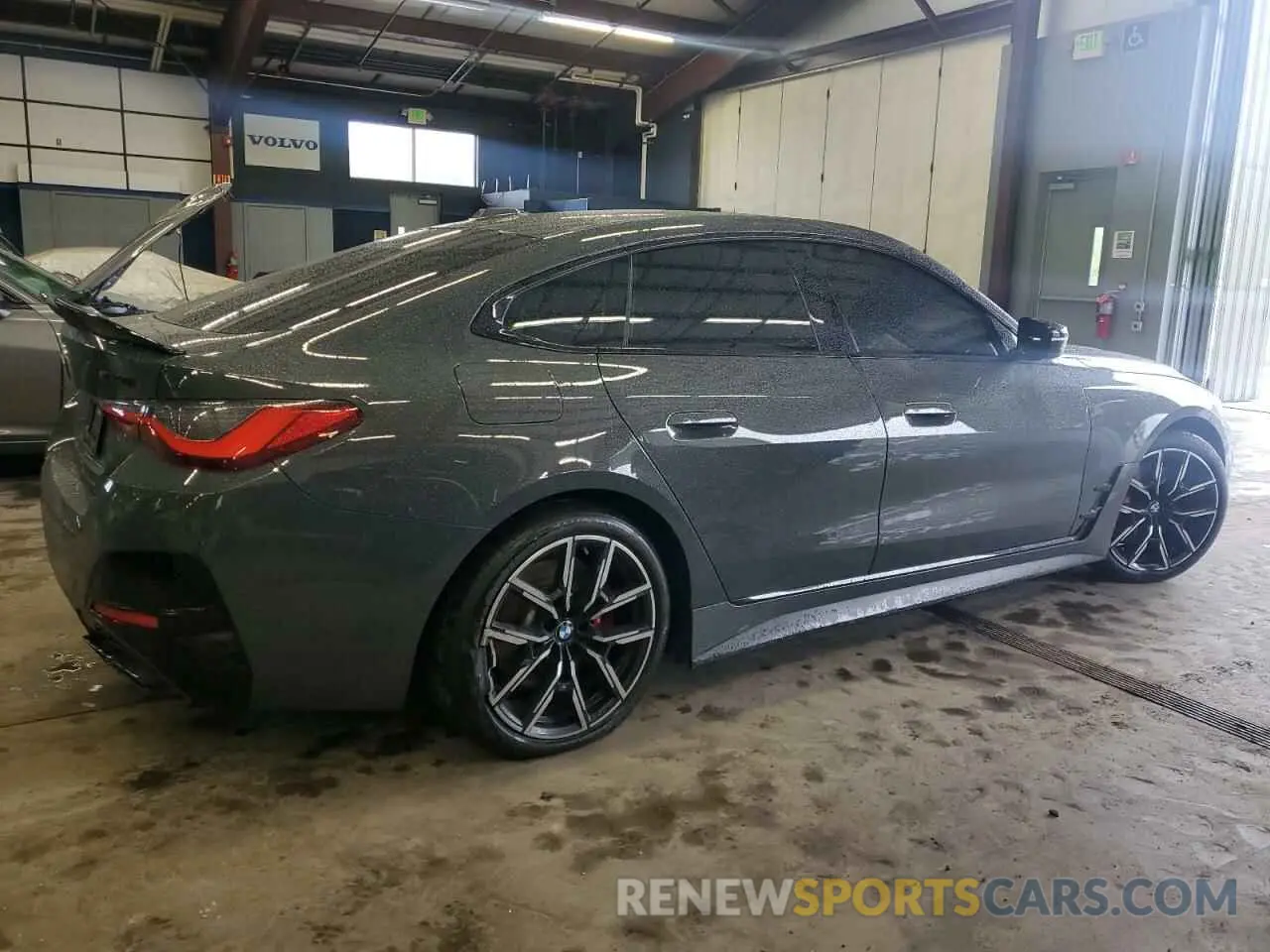 3 Фотография поврежденного автомобиля WBA13AW07NFN13384 BMW M440XI GRA 2022