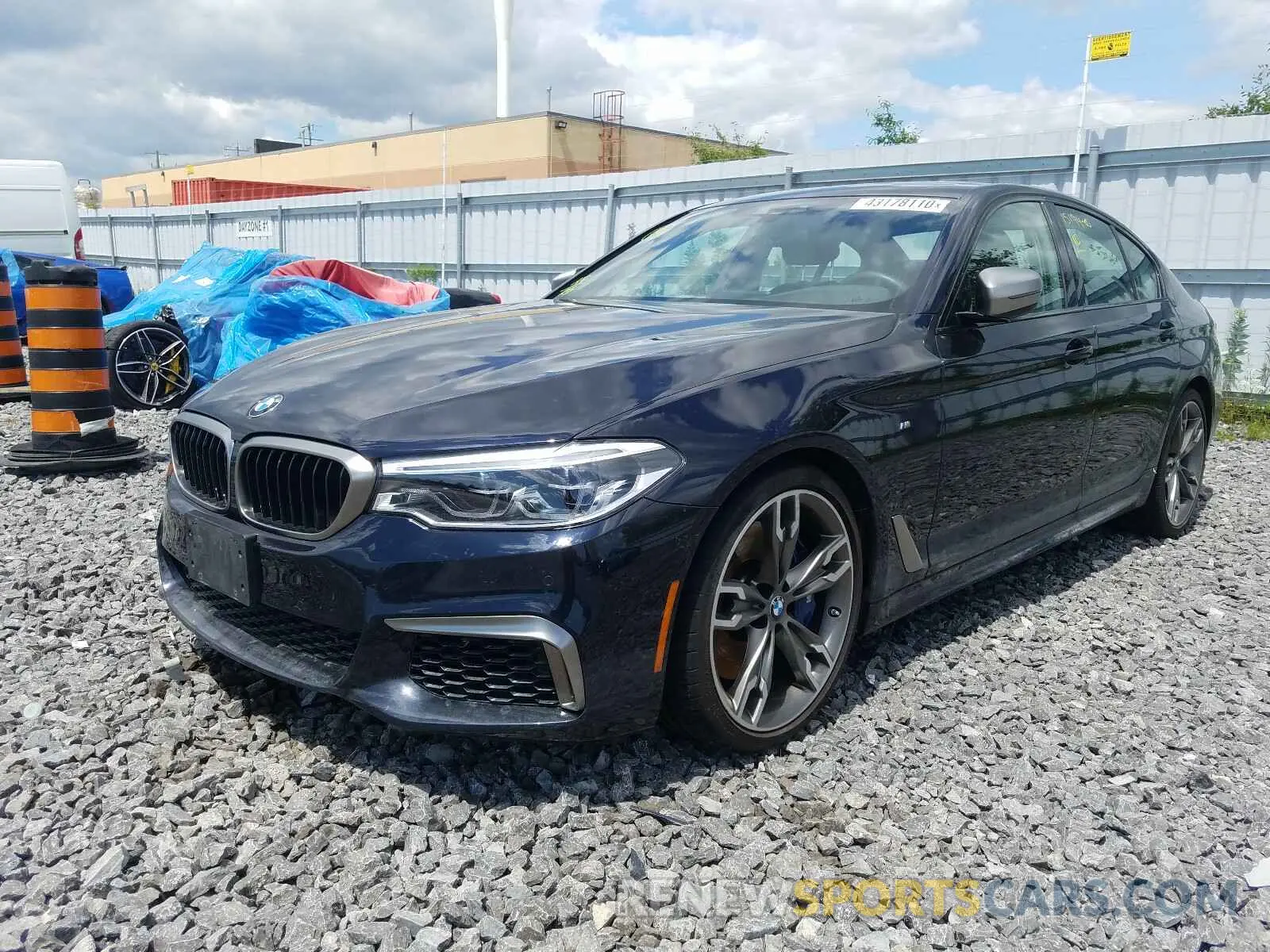 2 Photograph of a damaged car WBAJB9C53KB287509 BMW M5 2019